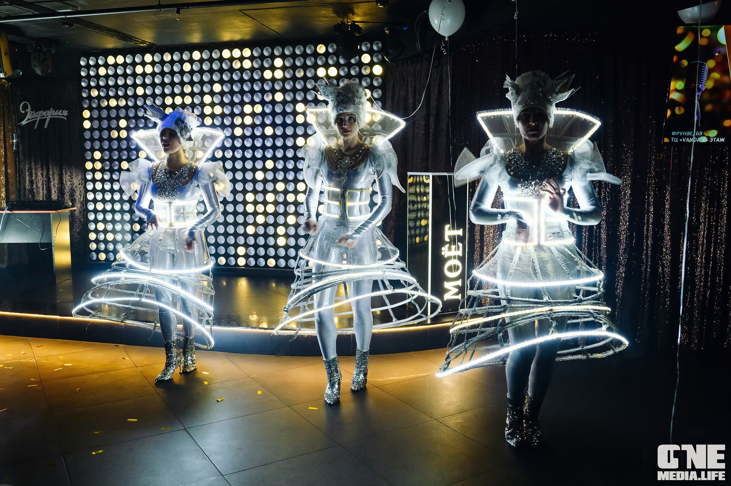 Фоторепортаж из караоке-клуба Эйфория. One Media Life: фоторепортажи, фотоотчеты с мероприятий и заведений