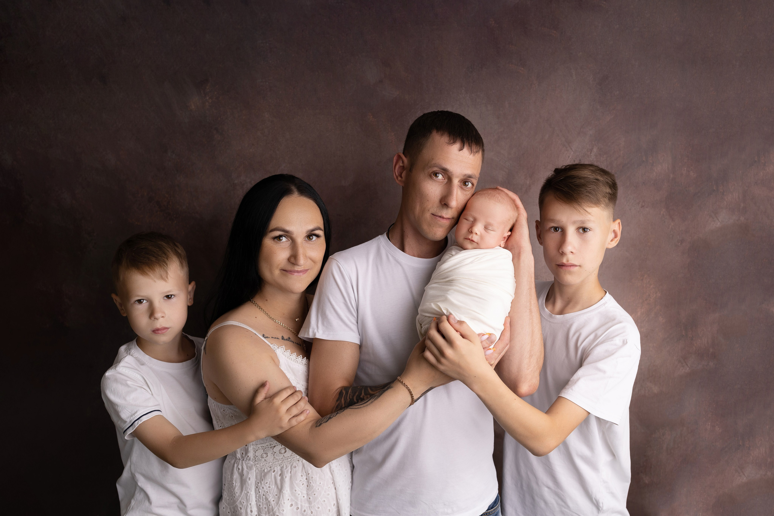 Семейные кадры от Elvira Kamaeva. Фотограф новорожденных малышей в Омске и Омской области Эльвира Камаева