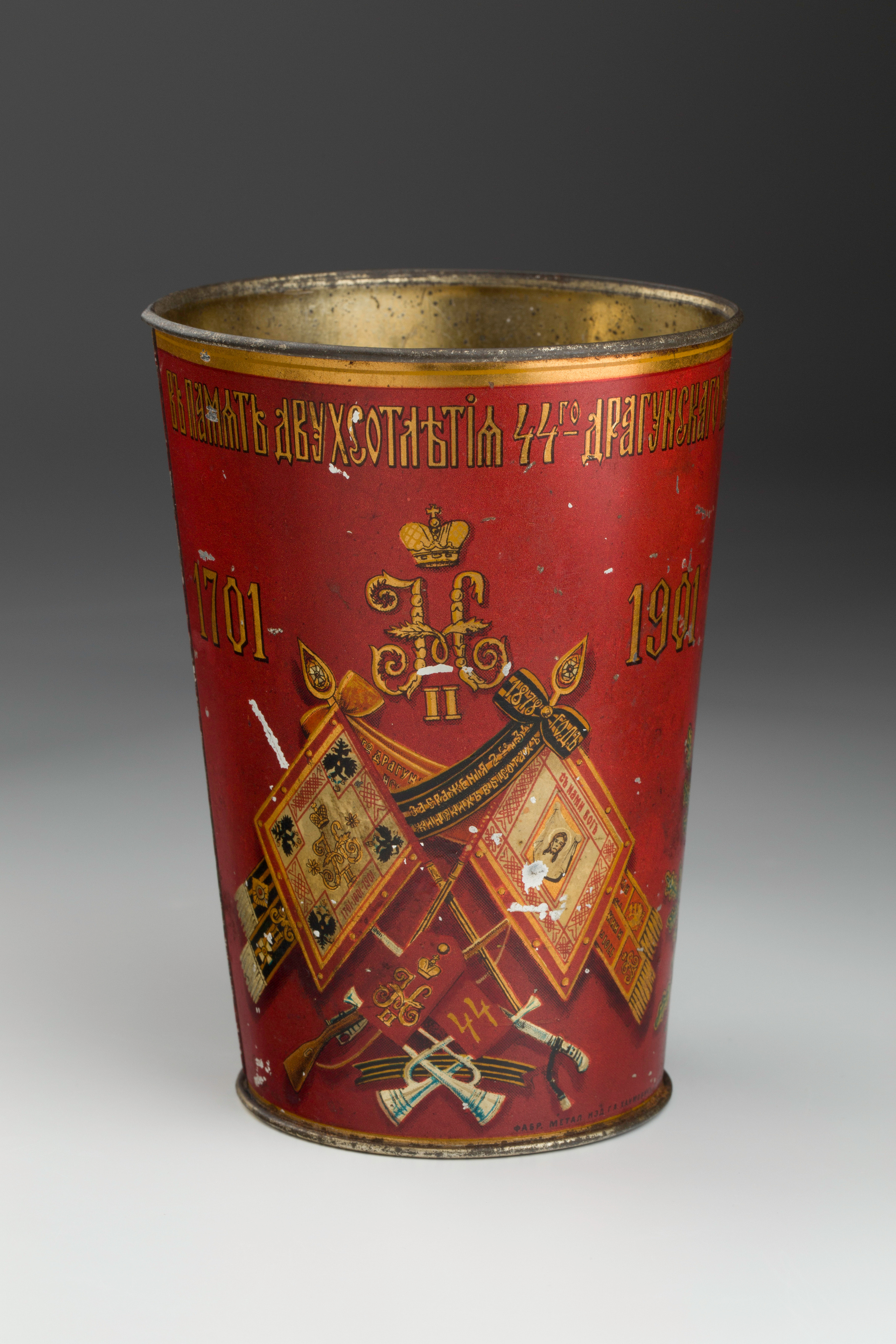 Предметная съёмка: полковые стопы. Бизнес-портрет | Хедшот-фотограф | Студия делового портрета в Москве