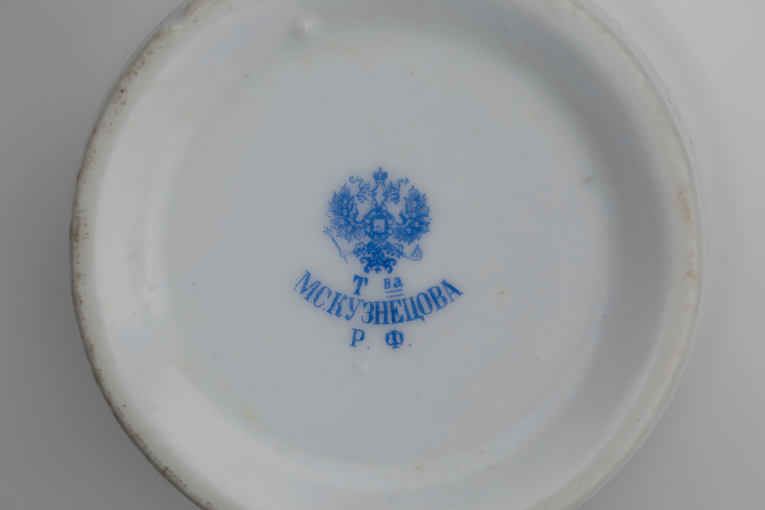 Предметная съёмка: полковые стопы. Бизнес-портрет | Хедшот-фотограф | Студия делового портрета в Москве