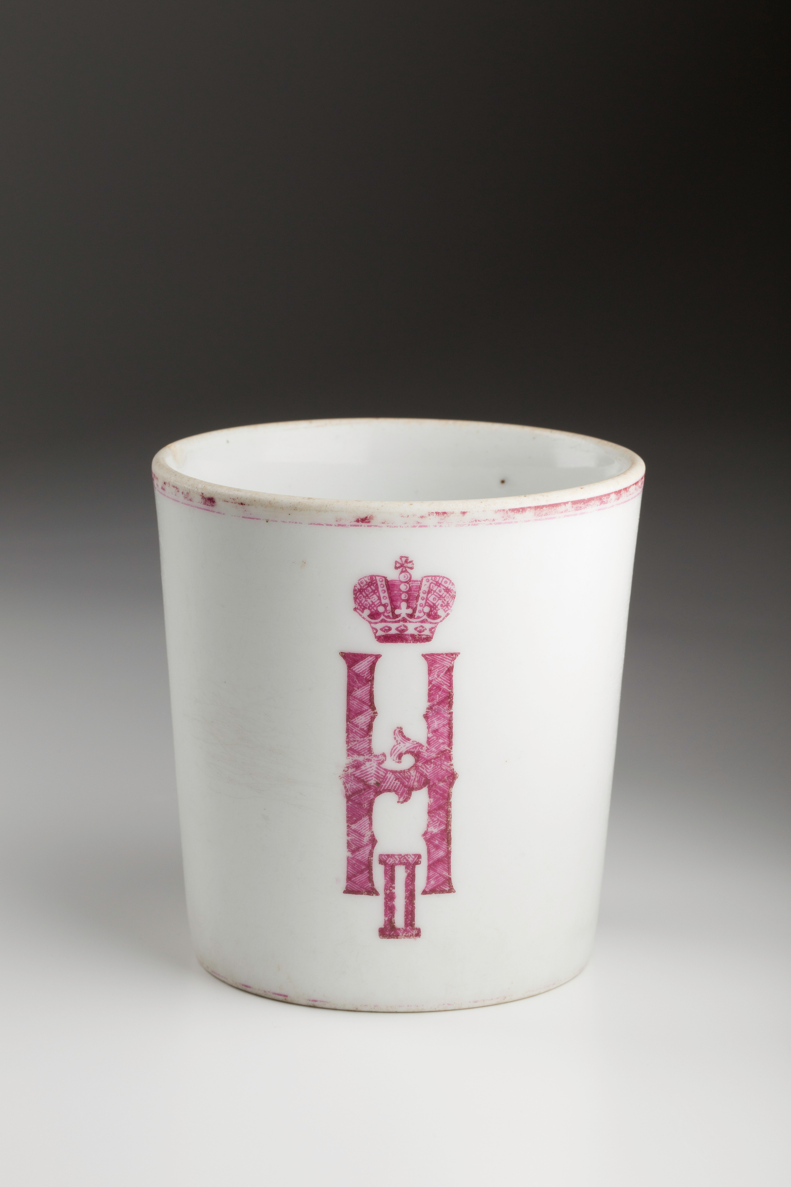 Предметная съёмка: полковые стопы. Бизнес-портрет | Хедшот-фотограф | Студия делового портрета в Москве