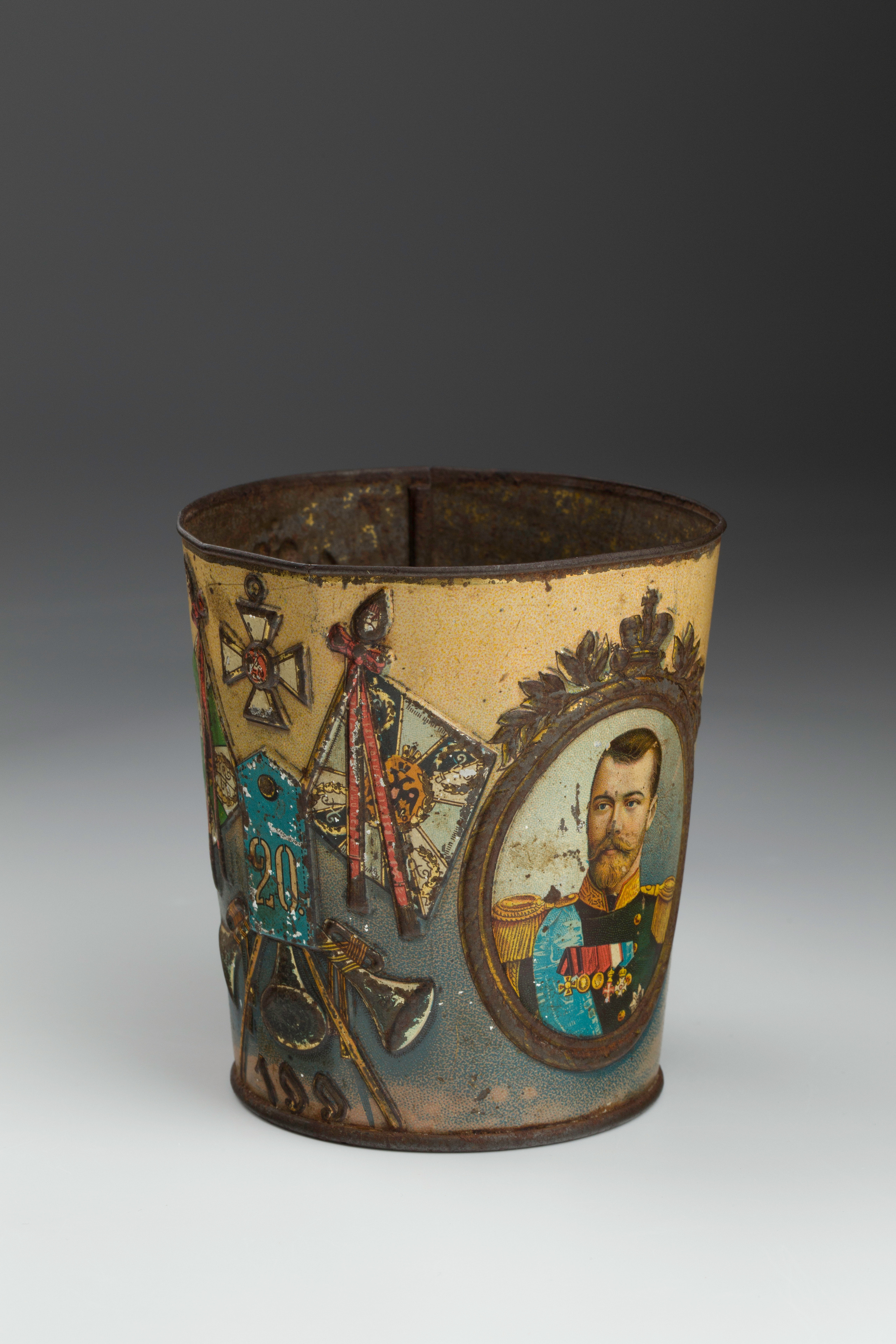 Предметная съёмка: полковые стопы. Бизнес-портрет | Хедшот-фотограф | Студия делового портрета в Москве