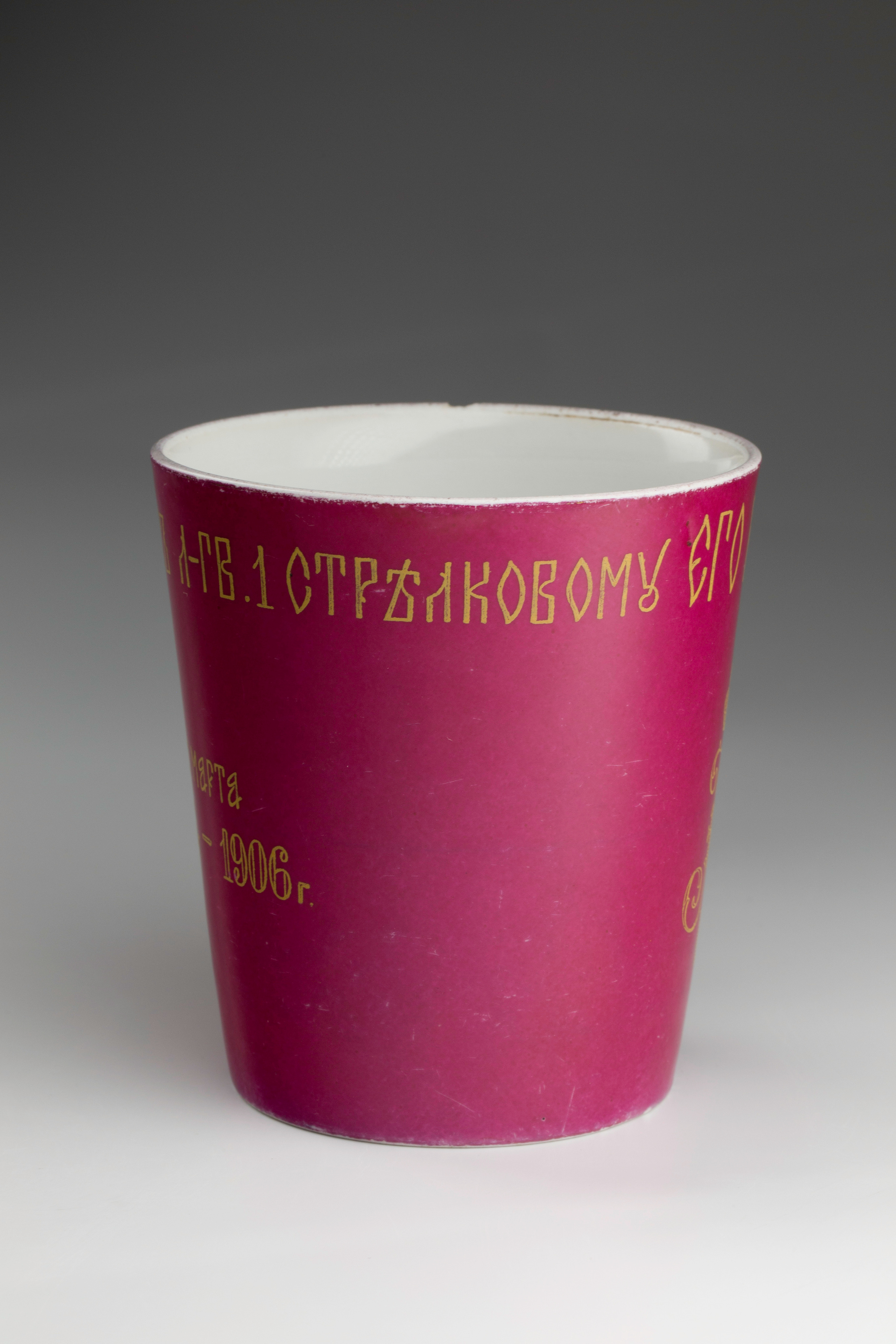 Предметная съёмка: полковые стопы. Бизнес-портрет | Хедшот-фотограф | Студия делового портрета в Москве