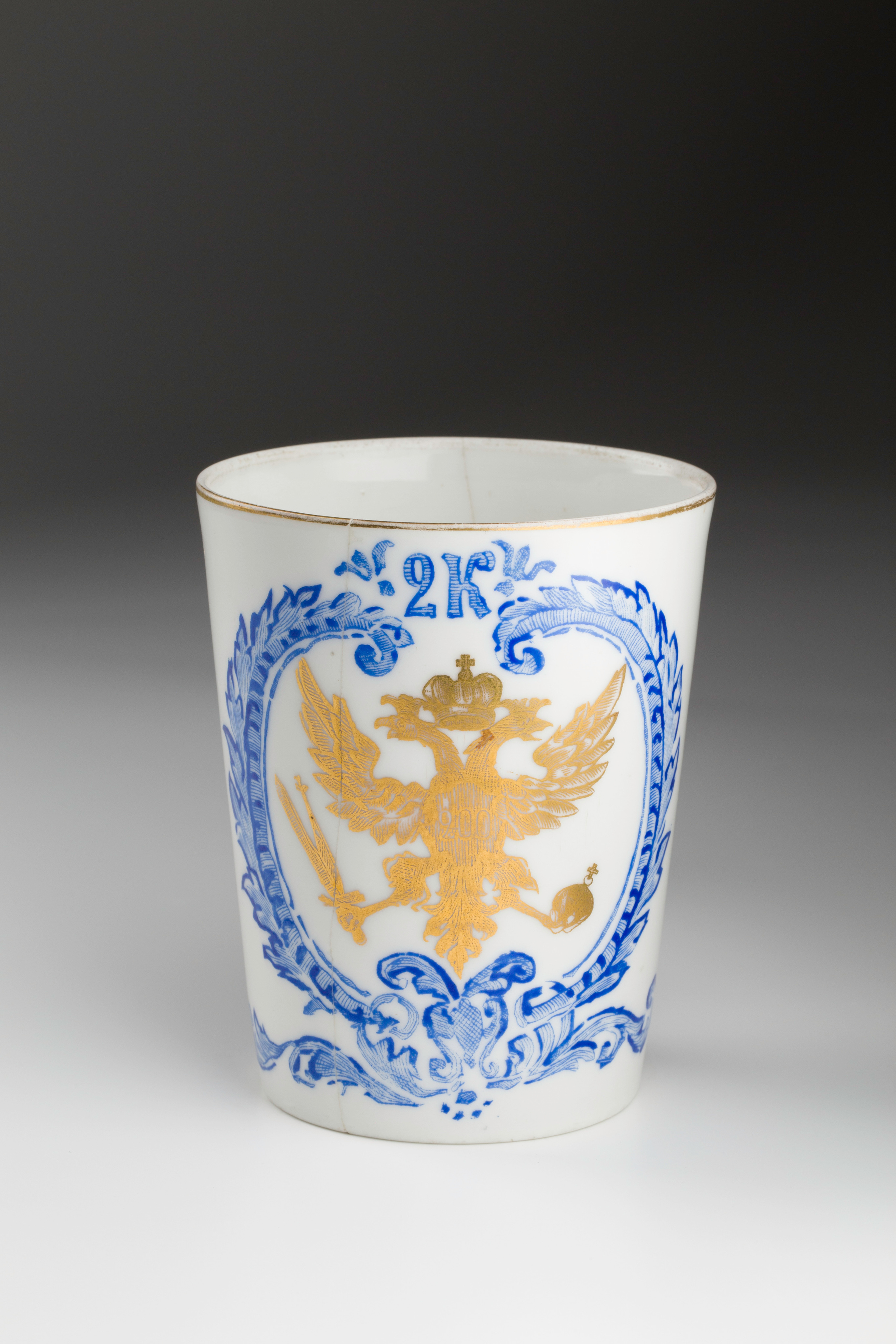 Предметная съёмка: полковые стопы. Бизнес-портрет | Хедшот-фотограф | Студия делового портрета в Москве