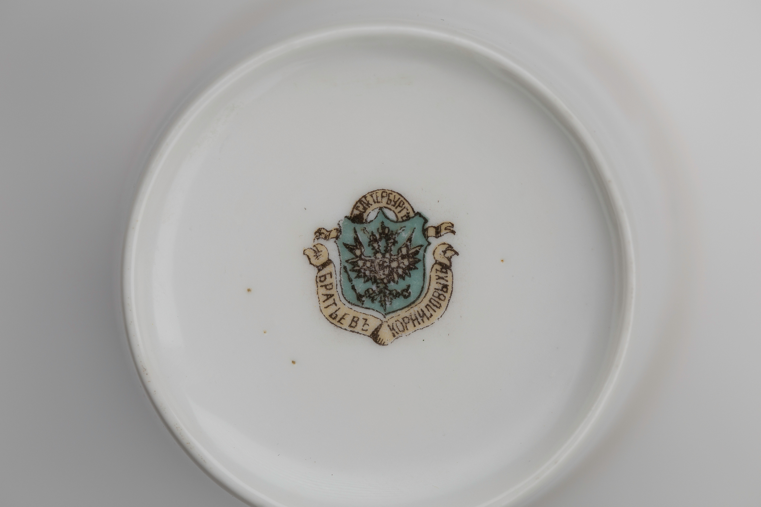 Предметная съёмка: полковые стопы. Бизнес-портрет | Хедшот-фотограф | Студия делового портрета в Москве