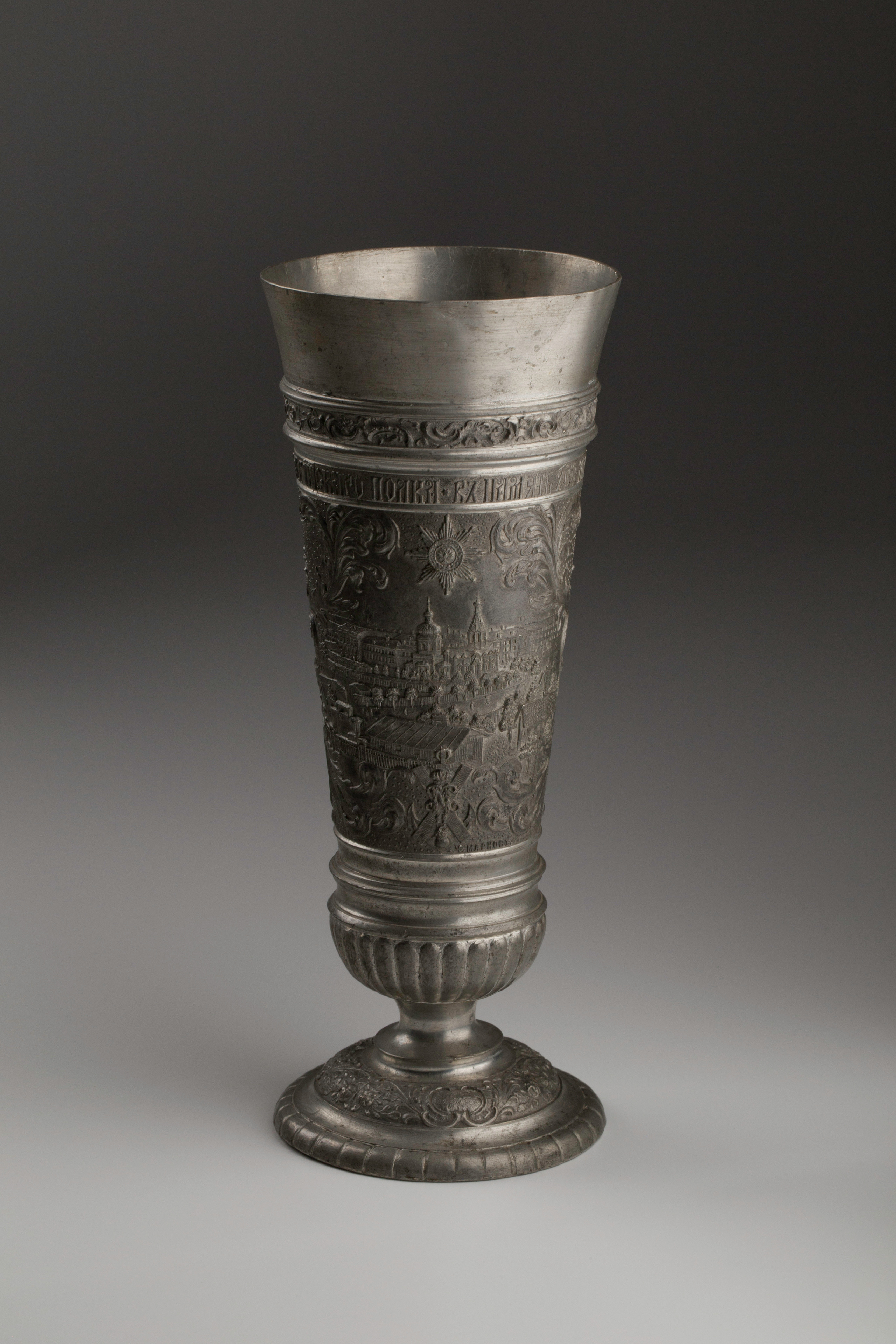 Предметная съёмка: полковые стопы. Бизнес-портрет | Хедшот-фотограф | Студия делового портрета в Москве