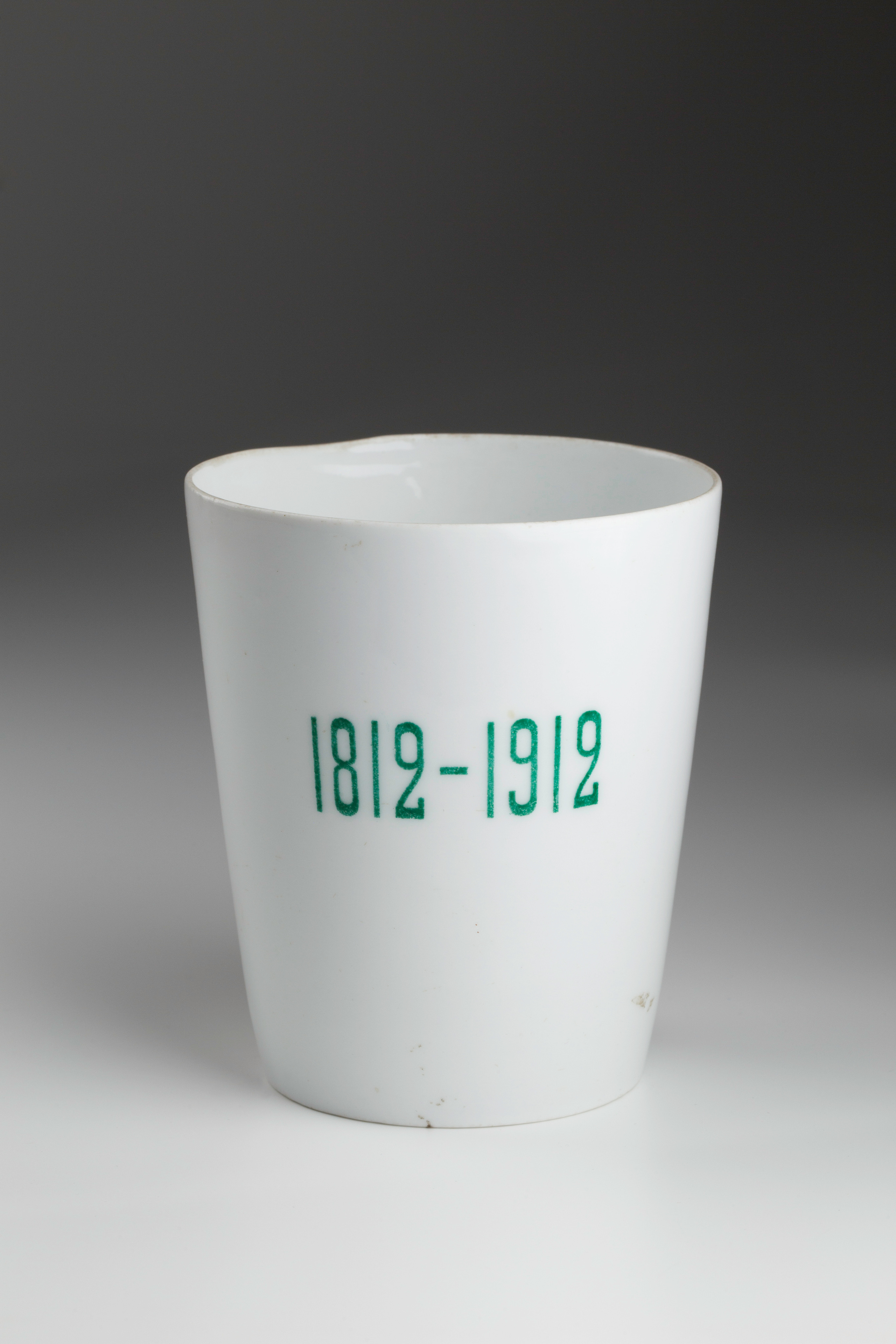 Предметная съёмка: полковые стопы. Бизнес-портрет | Хедшот-фотограф | Студия делового портрета в Москве