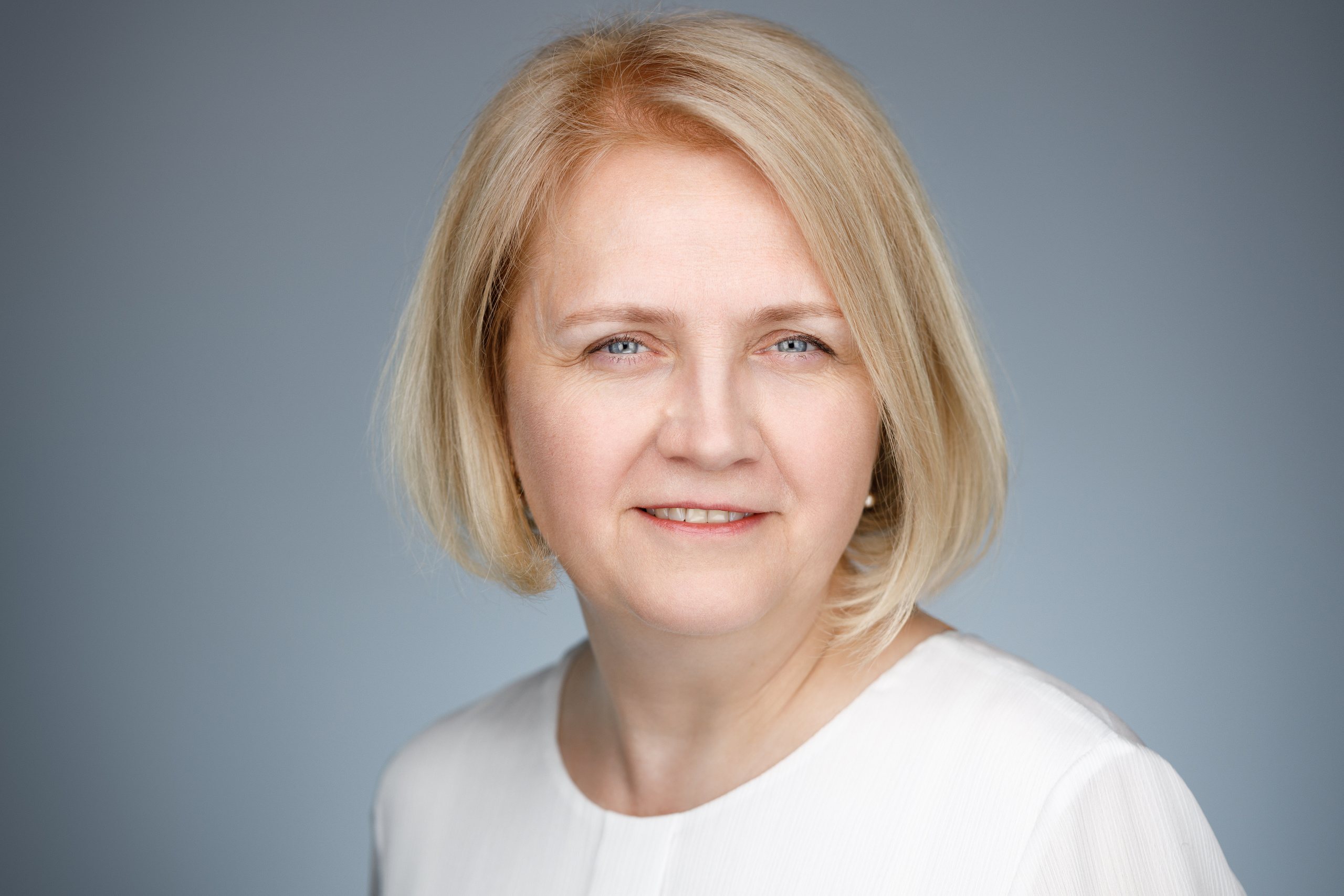 Деловые портреты компании. Бизнес-портрет | Хедшот-фотограф | Студия делового портрета в Москве