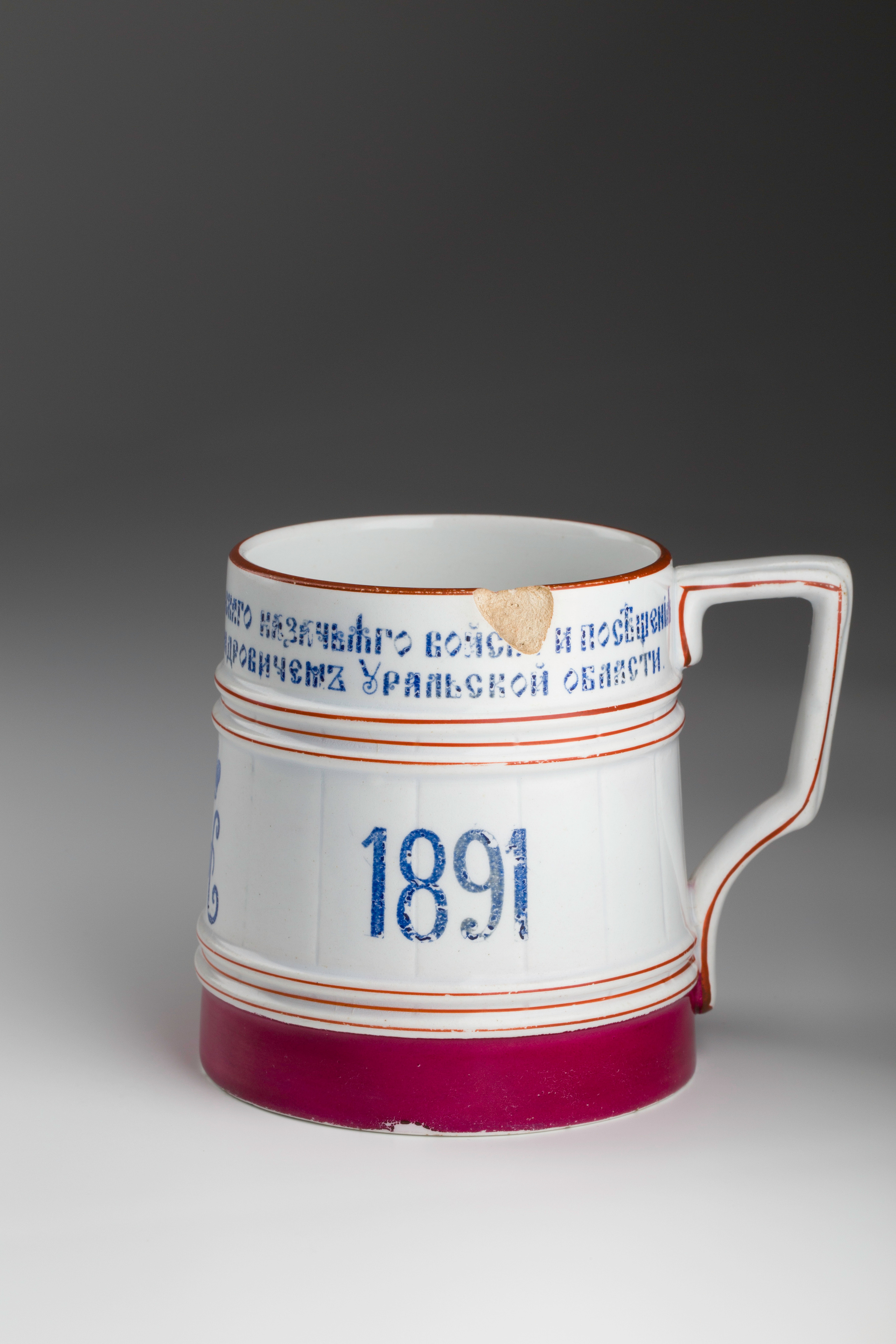 Предметная съёмка: полковые стопы. Бизнес-портрет | Хедшот-фотограф | Студия делового портрета в Москве