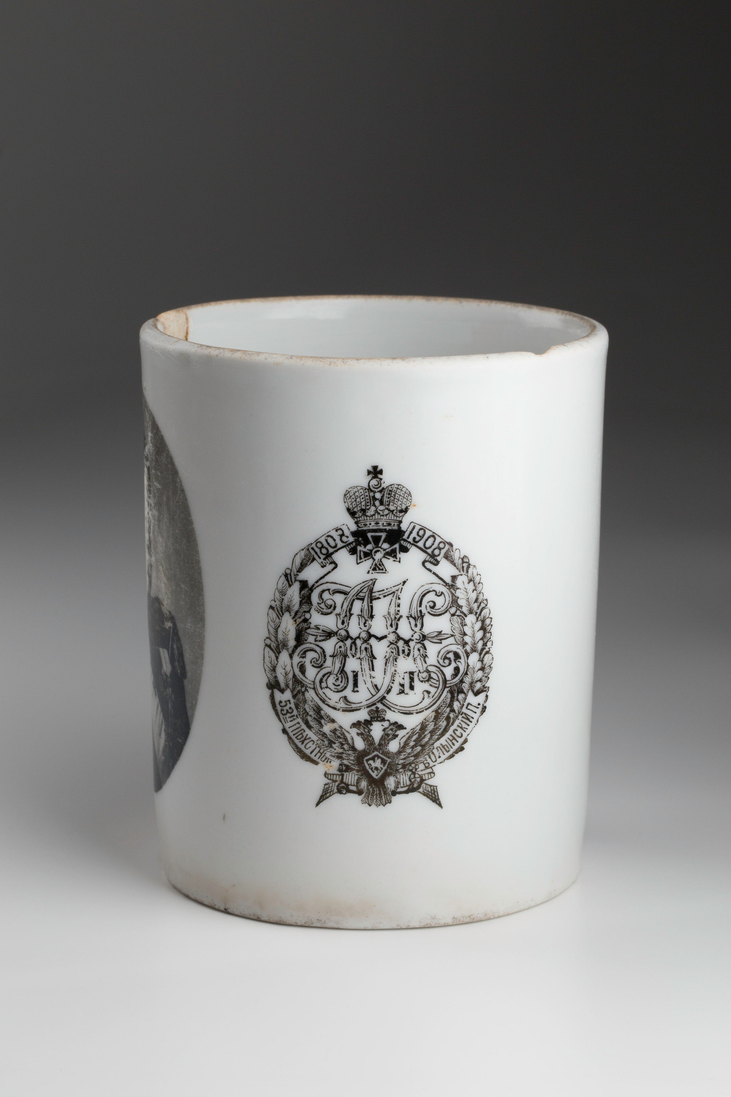 Предметная съёмка: полковые стопы. Бизнес-портрет | Хедшот-фотограф | Студия делового портрета в Москве