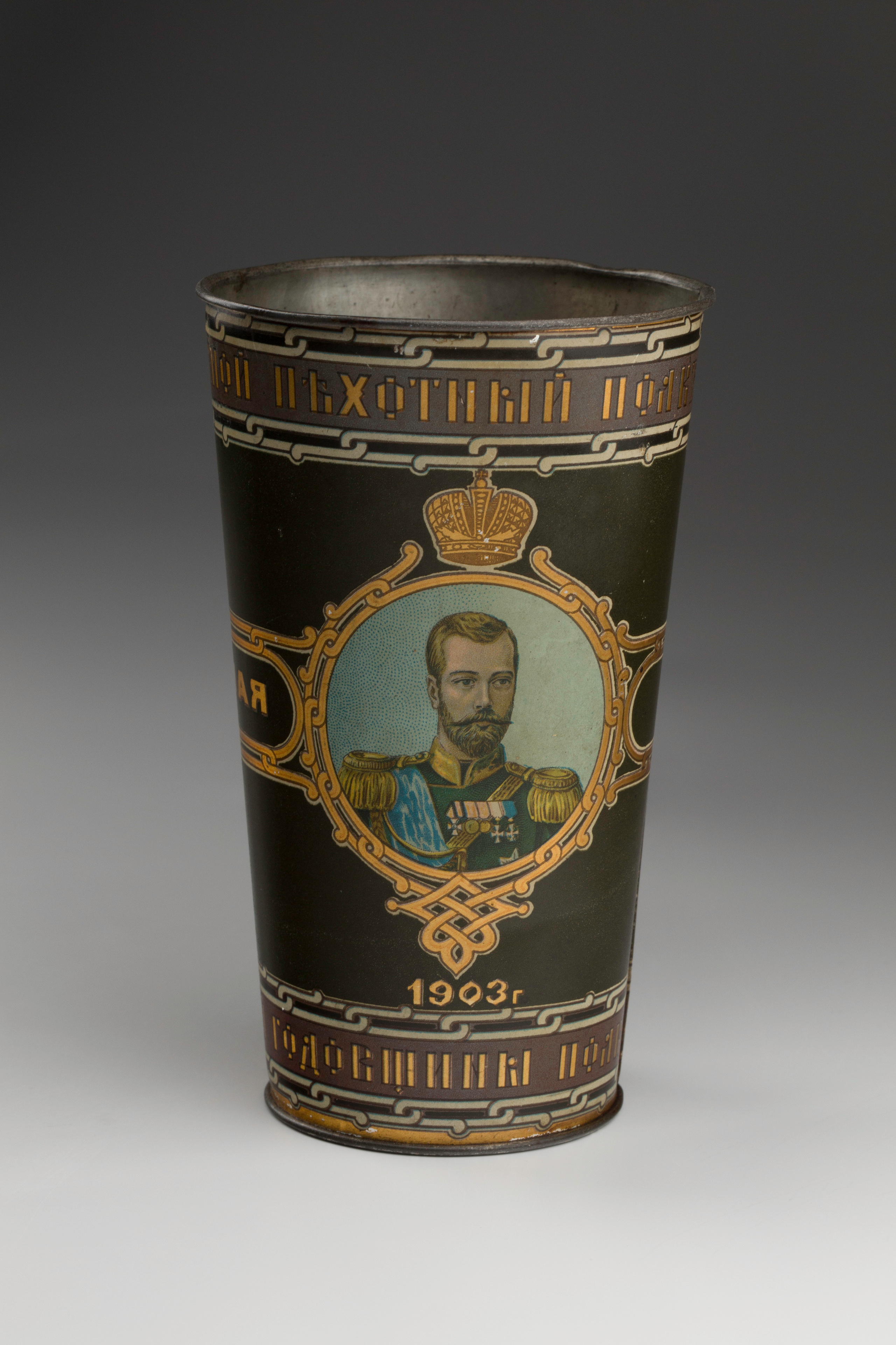 Предметная съёмка: полковые стопы. Бизнес-портрет | Хедшот-фотограф | Студия делового портрета в Москве