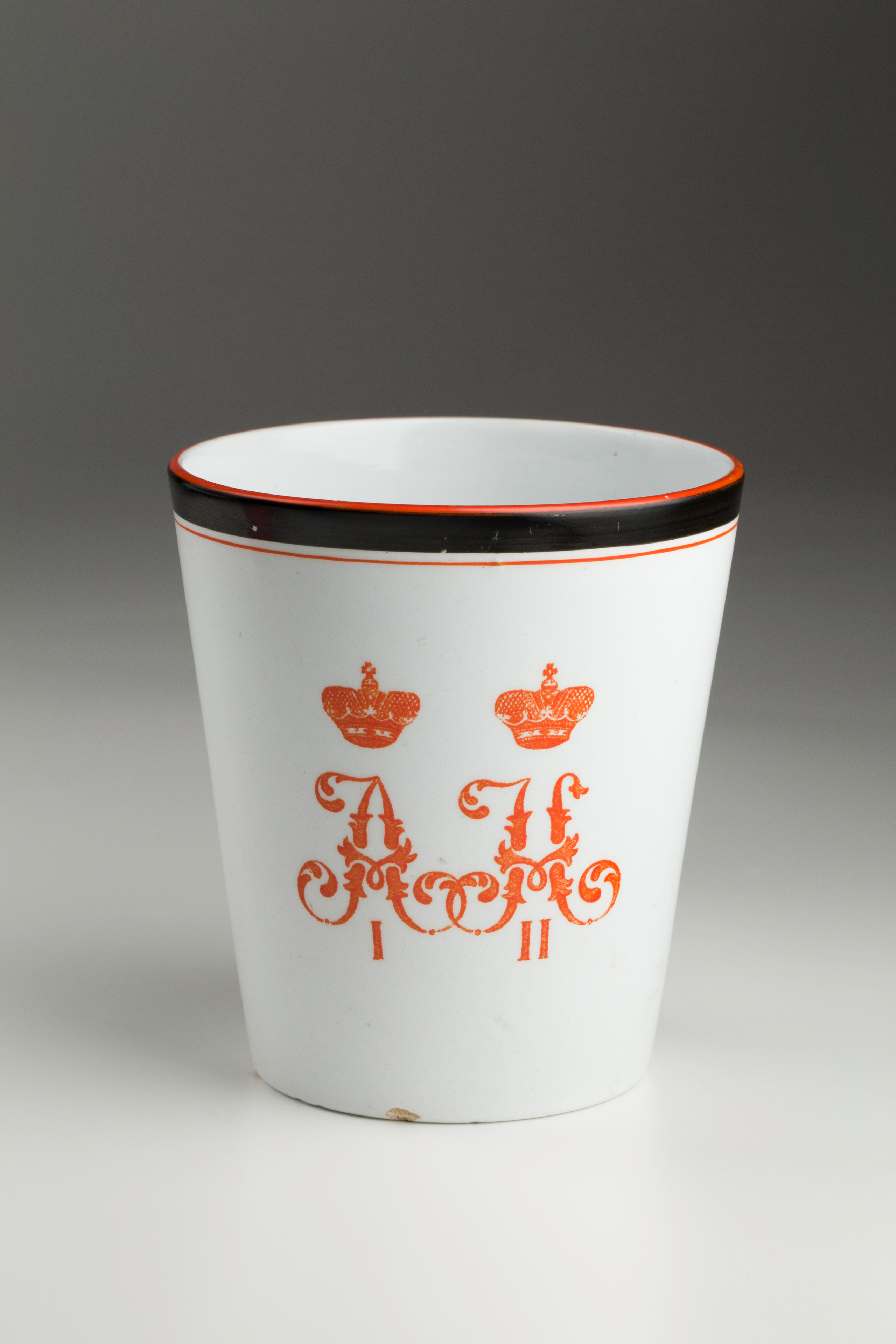 Предметная съёмка: полковые стопы. Бизнес-портрет | Хедшот-фотограф | Студия делового портрета в Москве