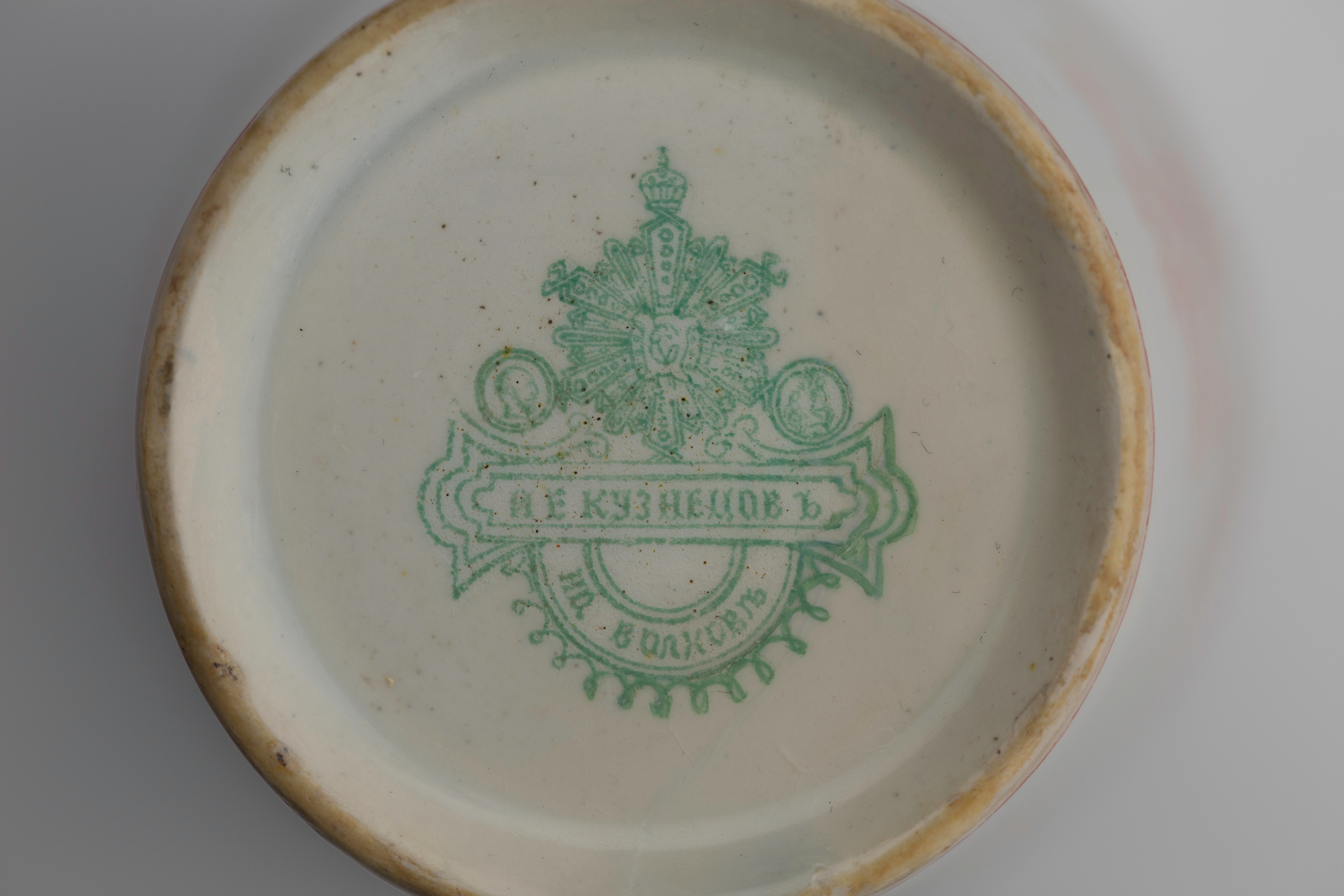 Предметная съёмка: полковые стопы. Бизнес-портрет | Хедшот-фотограф | Студия делового портрета в Москве