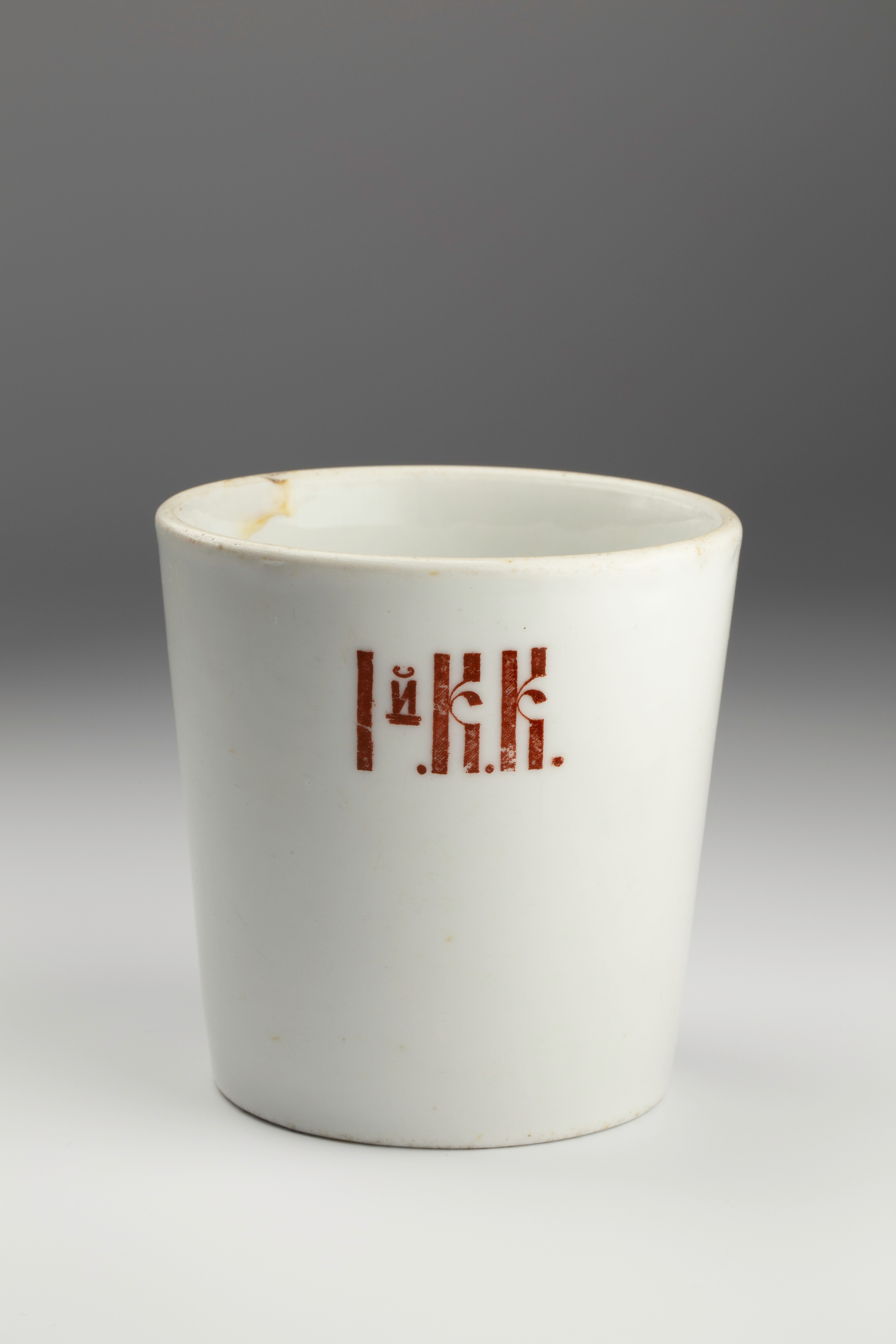 Предметная съёмка: полковые стопы. Бизнес-портрет | Хедшот-фотограф | Студия делового портрета в Москве