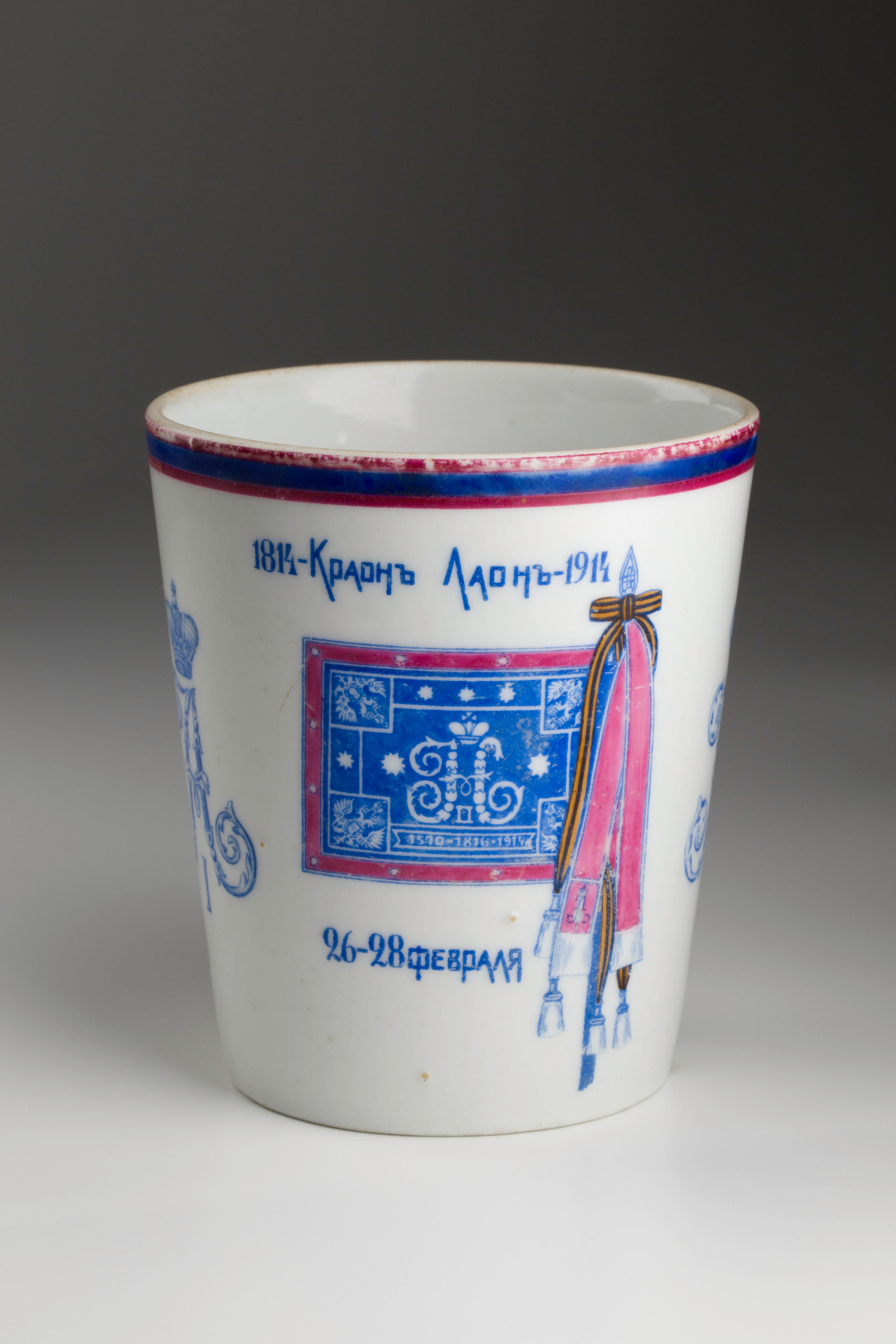 Предметная съёмка: полковые стопы. Бизнес-портрет | Хедшот-фотограф | Студия делового портрета в Москве