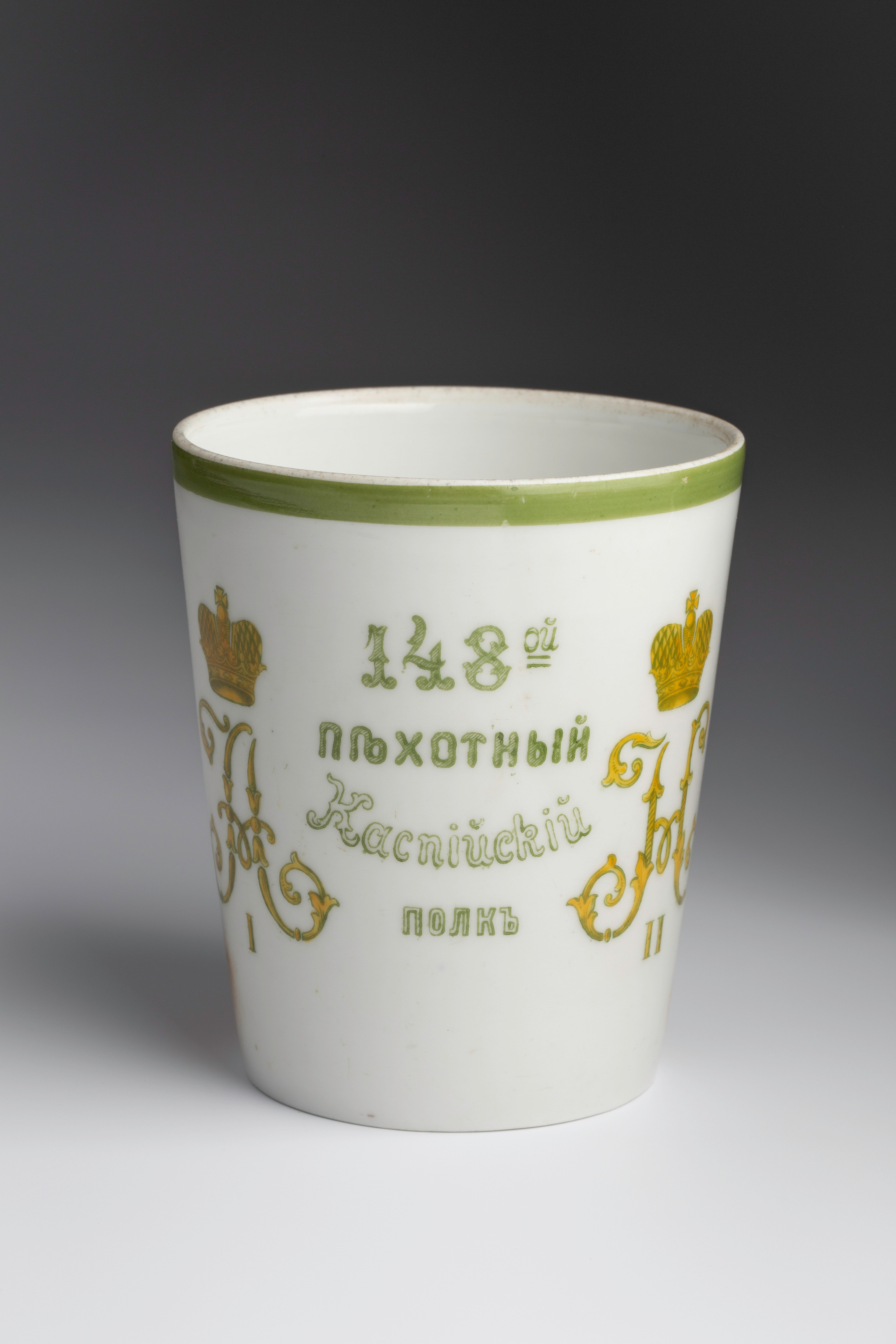 Предметная съёмка: полковые стопы. Бизнес-портрет | Хедшот-фотограф | Студия делового портрета в Москве