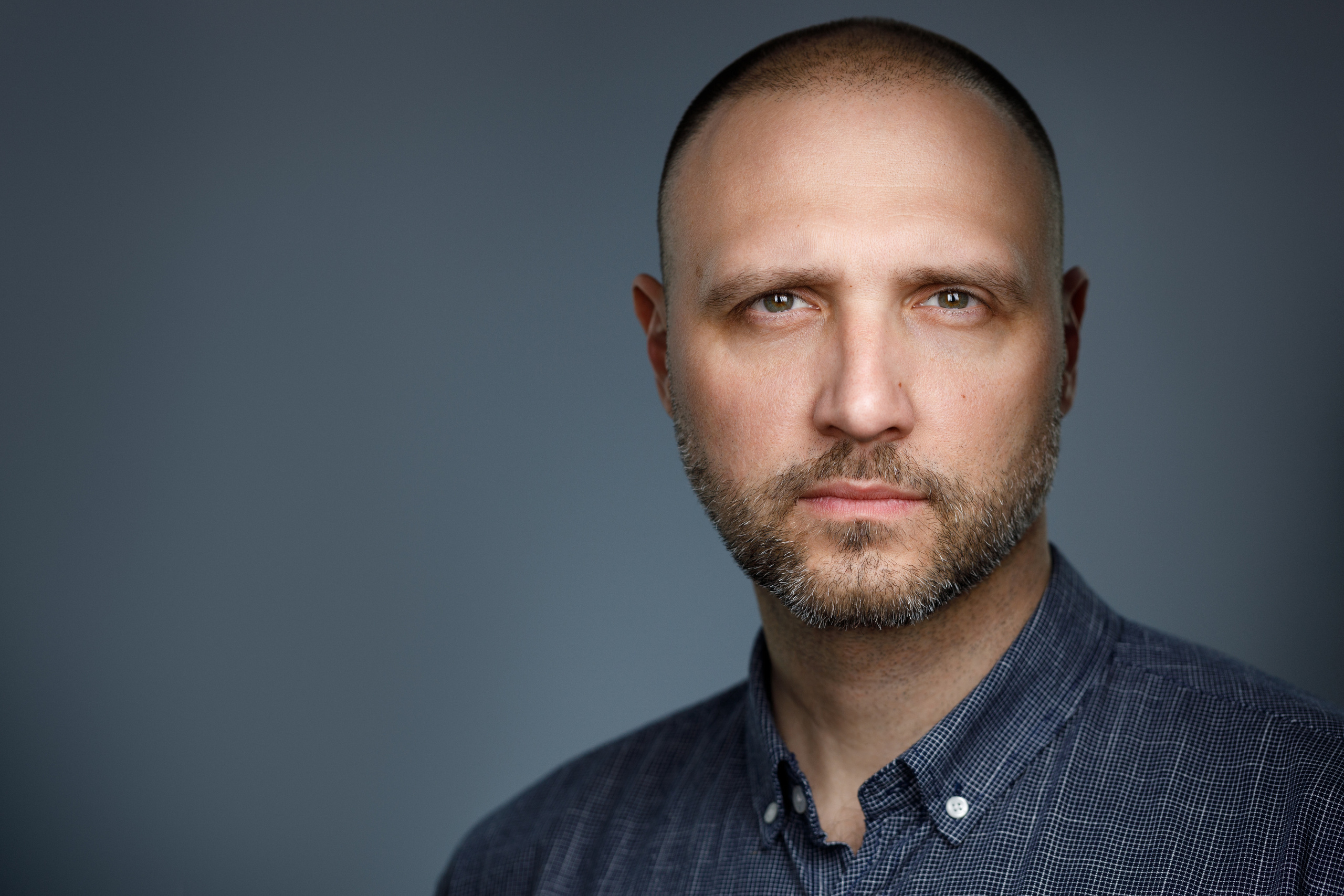 Деловые портреты компании. Бизнес-портрет | Хедшот-фотограф | Студия делового портрета в Москве