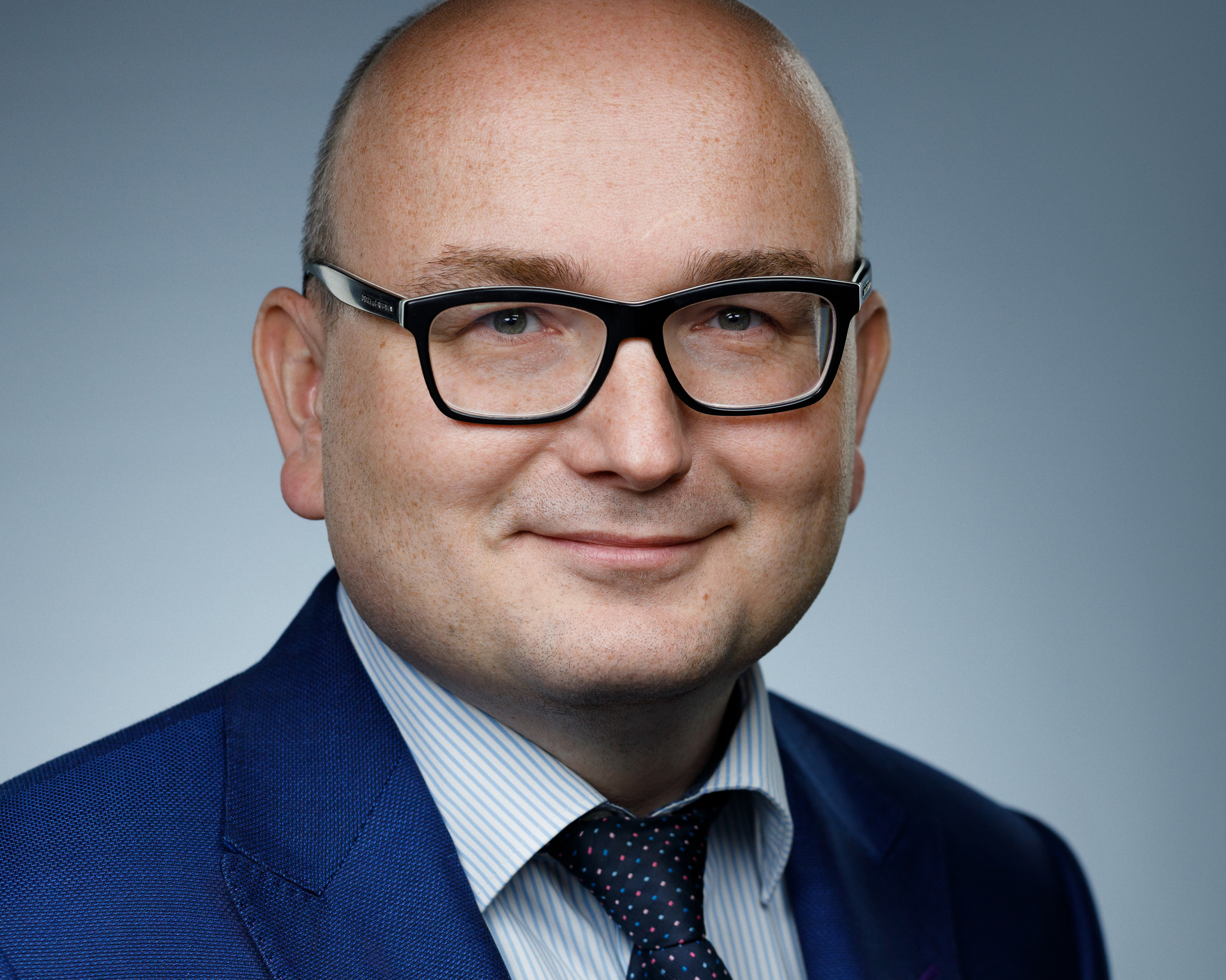 Деловые портреты компании. Бизнес-портрет | Хедшот-фотограф | Студия делового портрета в Москве