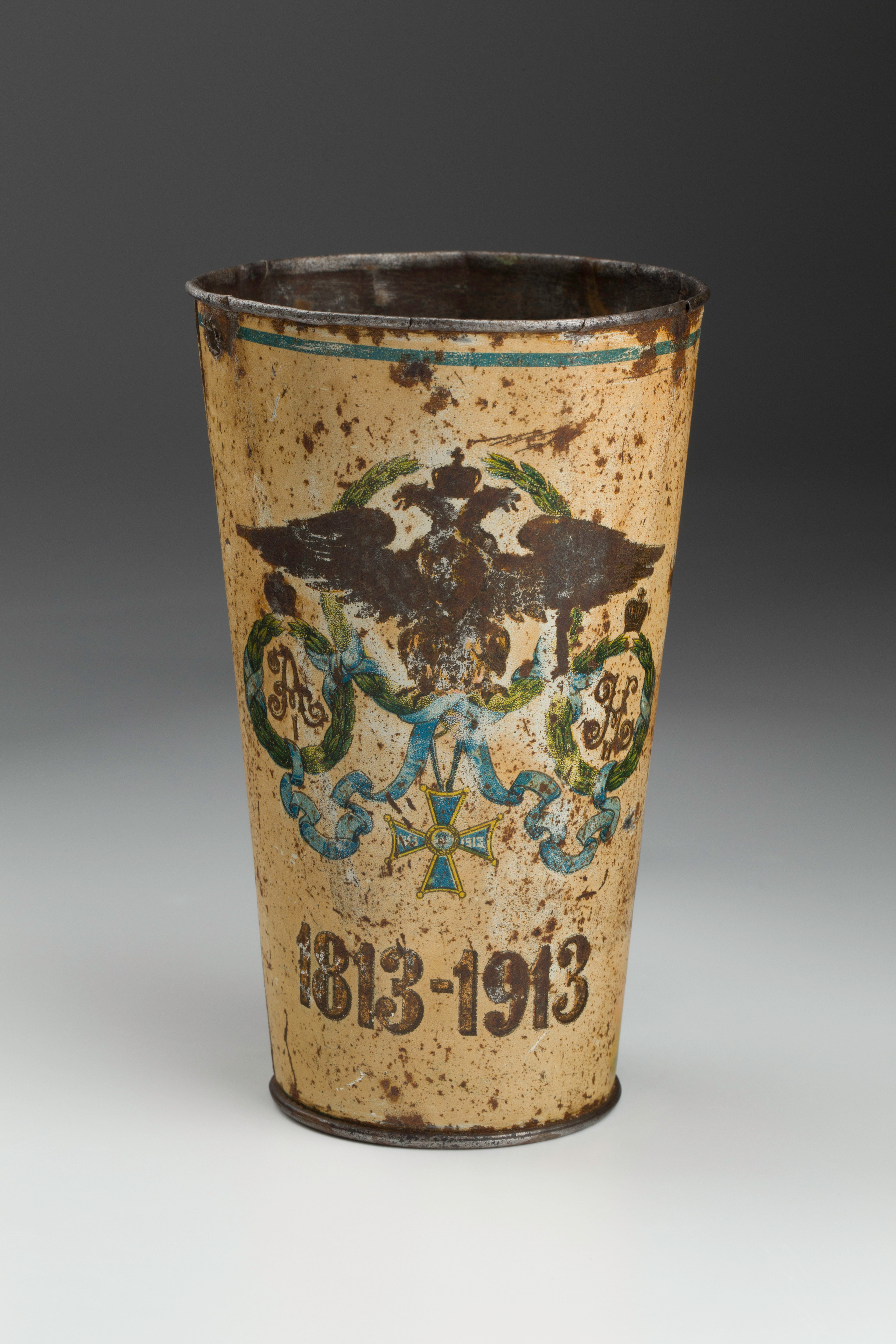 Предметная съёмка: полковые стопы. Бизнес-портрет | Хедшот-фотограф | Студия делового портрета в Москве