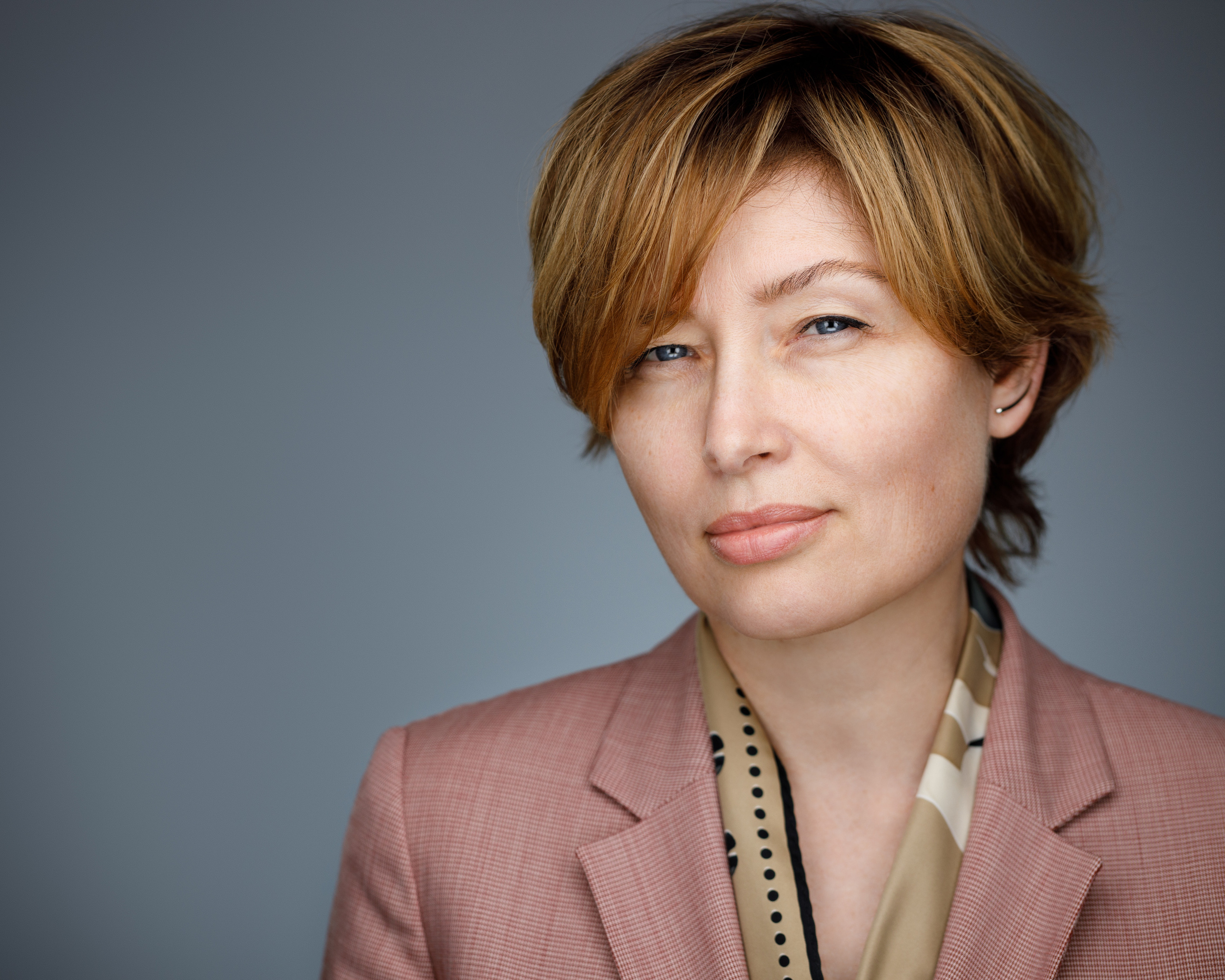 Деловые портреты компании. Бизнес-портрет | Хедшот-фотограф | Студия делового портрета в Москве