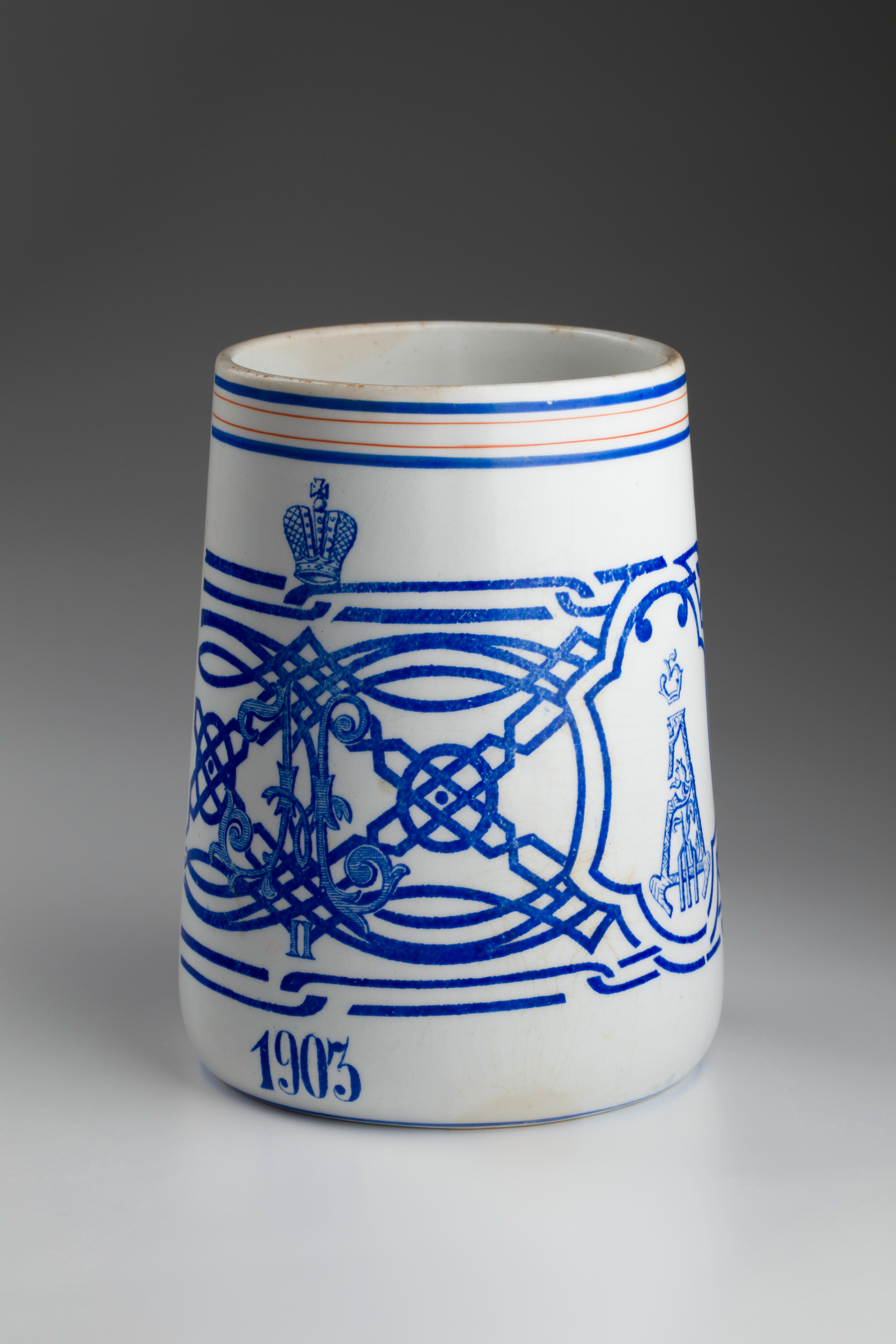 Предметная съёмка: полковые стопы. Бизнес-портрет | Хедшот-фотограф | Студия делового портрета в Москве