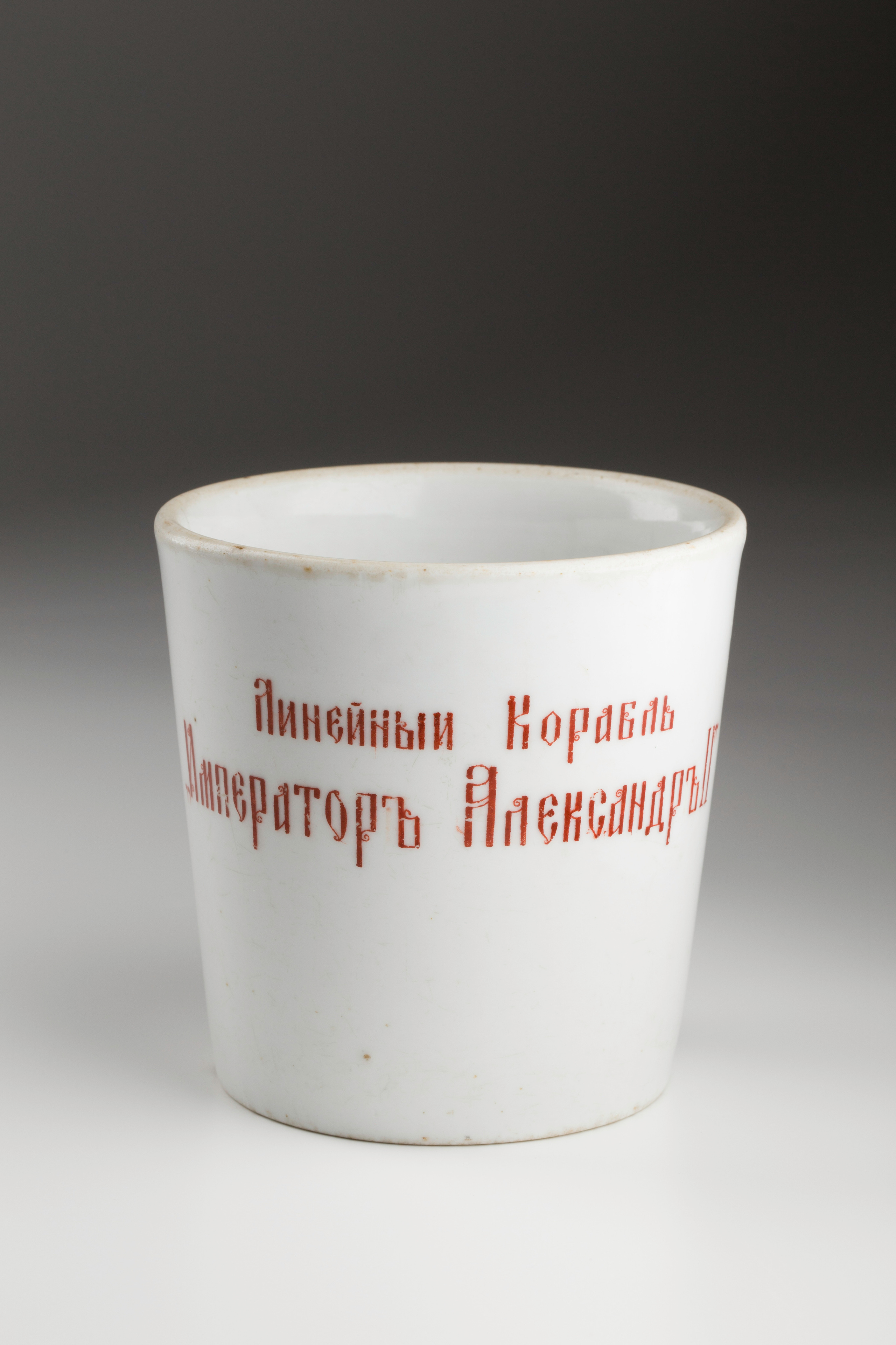 Предметная съёмка: полковые стопы. Бизнес-портрет | Хедшот-фотограф | Студия делового портрета в Москве