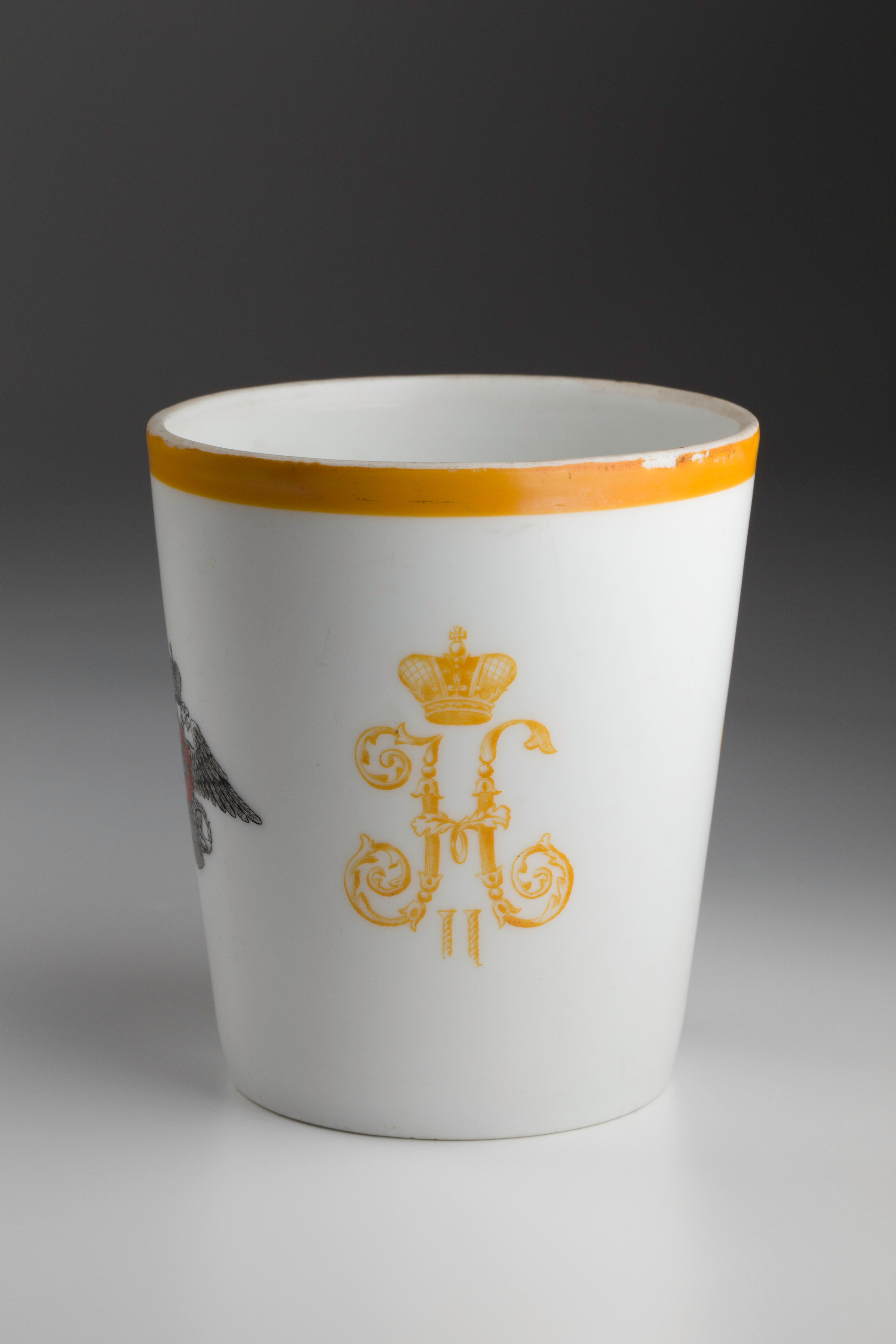 Предметная съёмка: полковые стопы. Бизнес-портрет | Хедшот-фотограф | Студия делового портрета в Москве