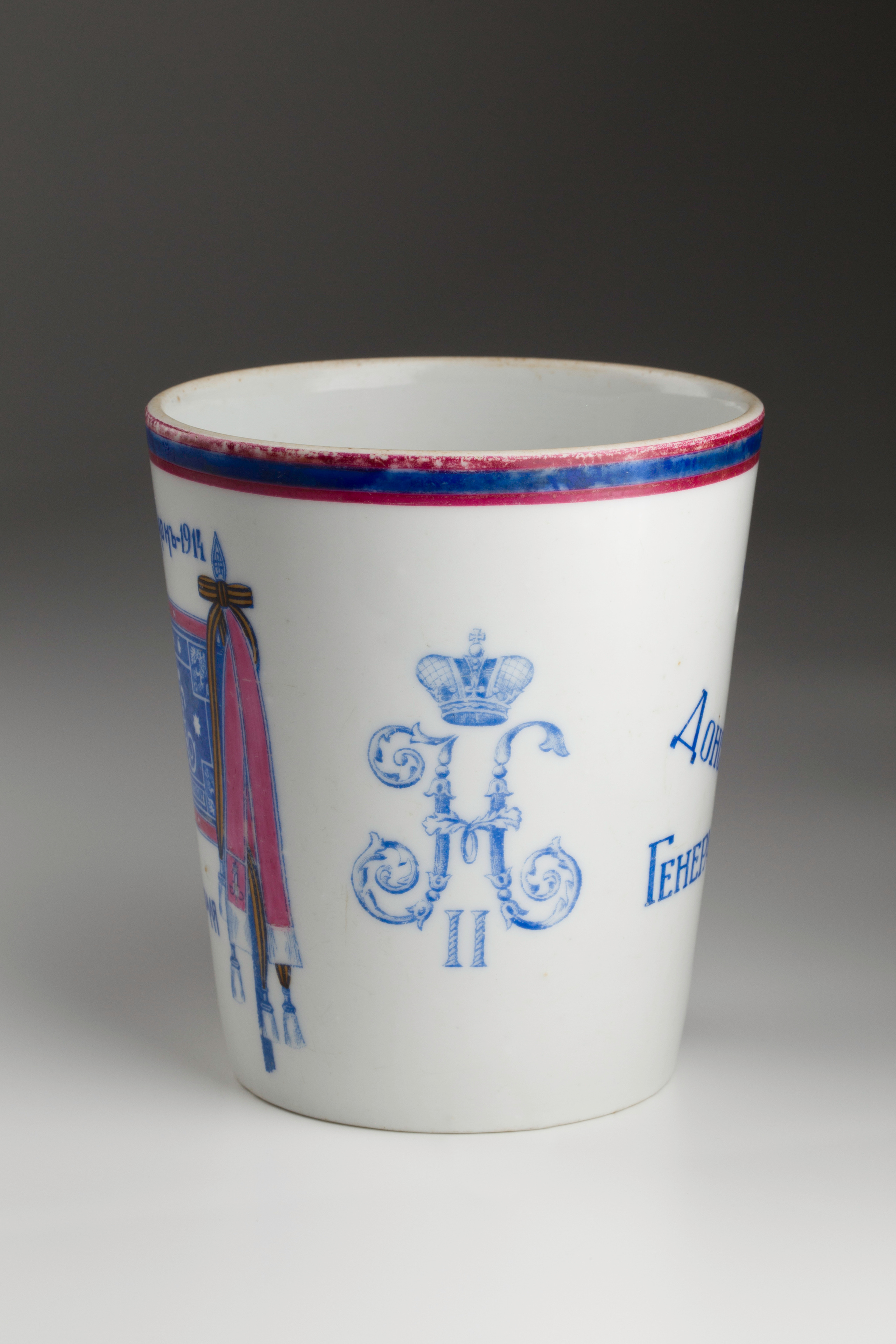 Предметная съёмка: полковые стопы. Бизнес-портрет | Хедшот-фотограф | Студия делового портрета в Москве