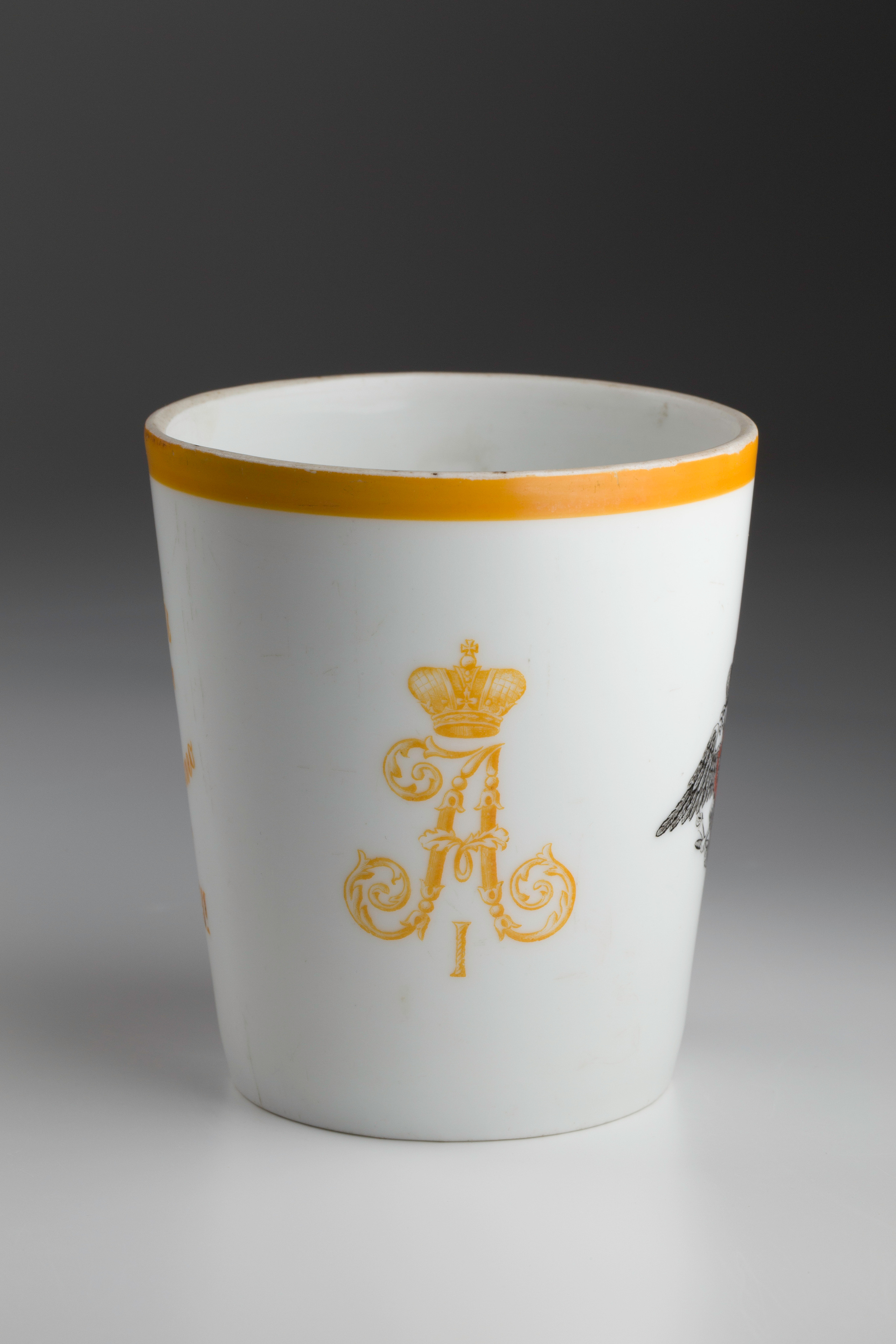 Предметная съёмка: полковые стопы. Бизнес-портрет | Хедшот-фотограф | Студия делового портрета в Москве