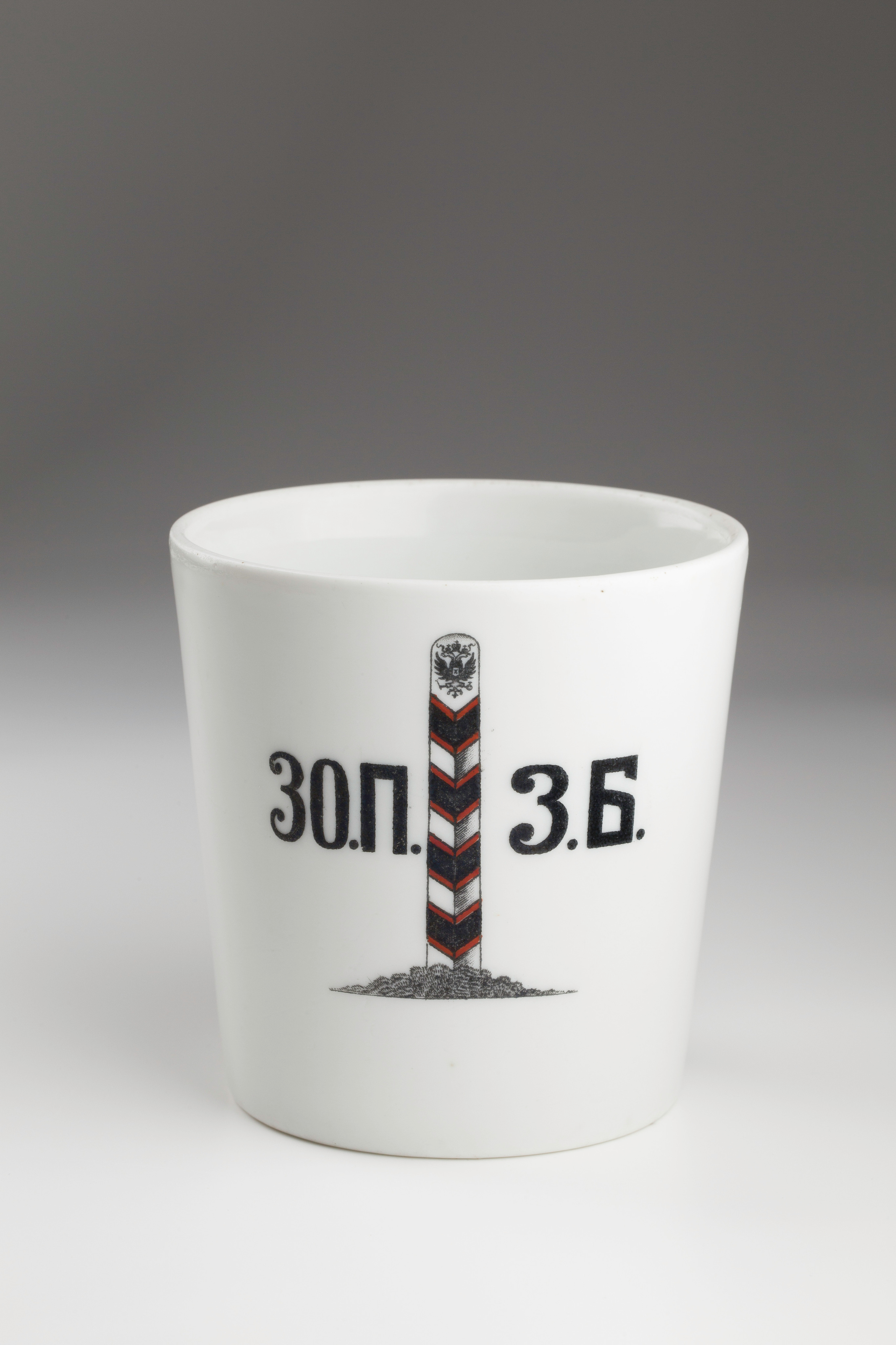 Предметная съёмка: полковые стопы. Бизнес-портрет | Хедшот-фотограф | Студия делового портрета в Москве