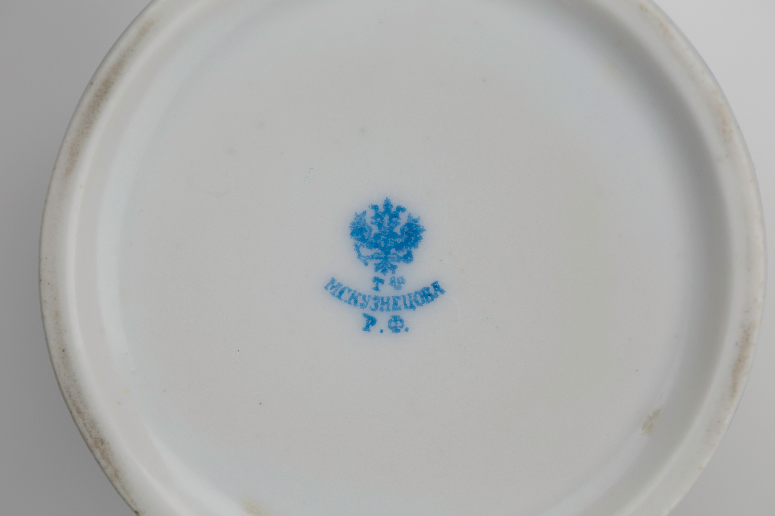 Предметная съёмка: полковые стопы. Бизнес-портрет | Хедшот-фотограф | Студия делового портрета в Москве