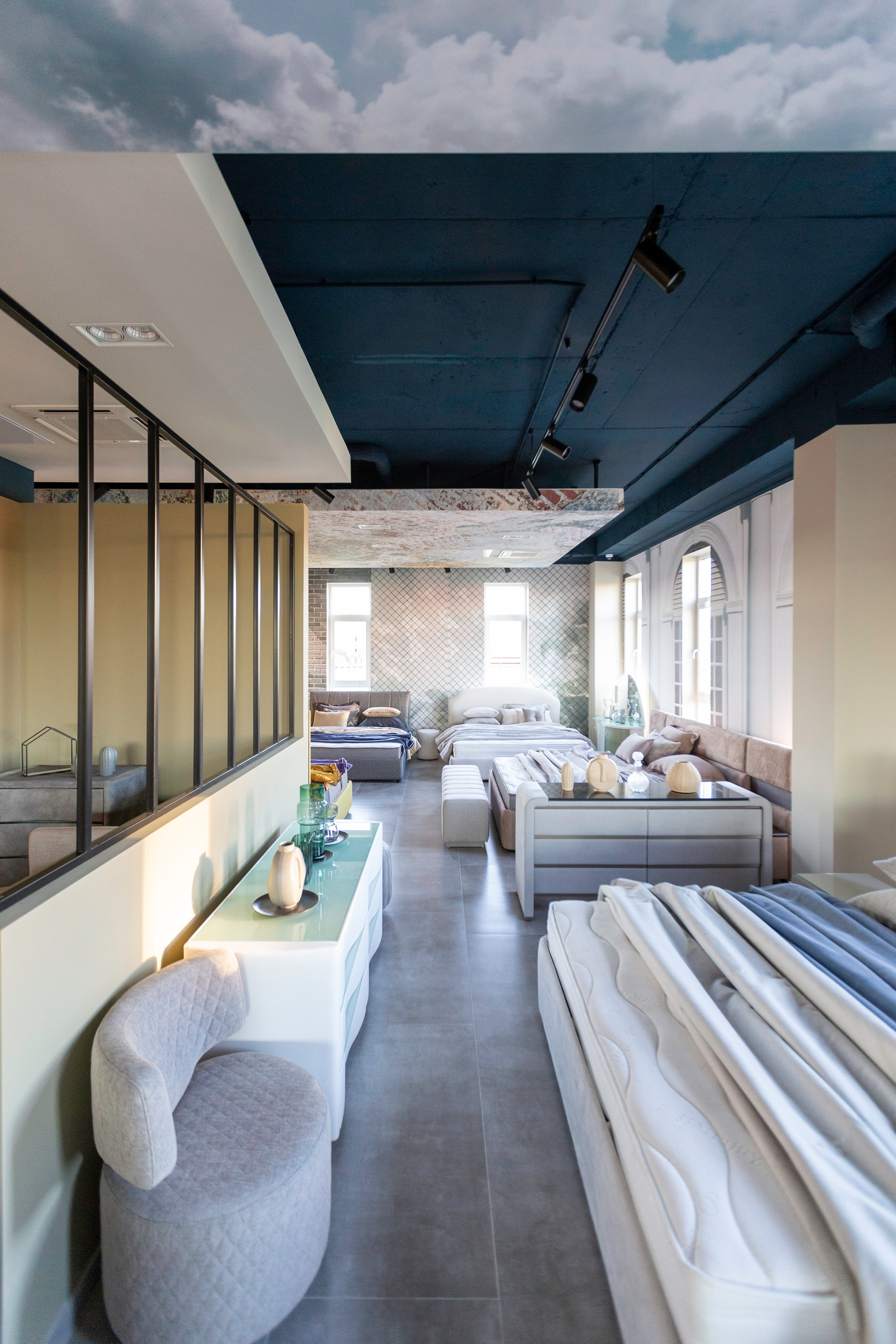 Интерьерная съёмка DreamCatchers. Бизнес-портрет | Хедшот-фотограф | Студия делового портрета в Москве