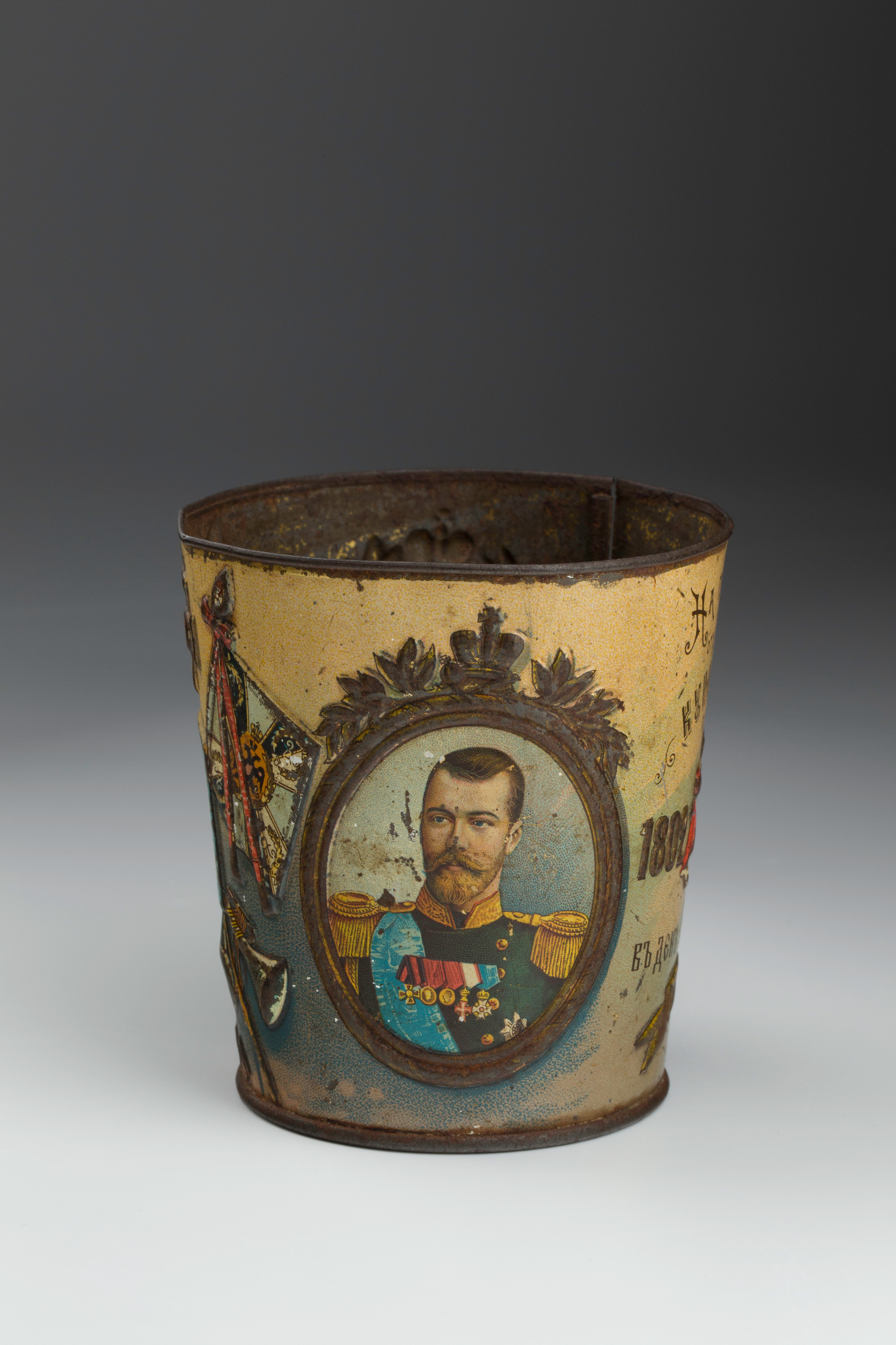 Предметная съёмка: полковые стопы. Бизнес-портрет | Хедшот-фотограф | Студия делового портрета в Москве