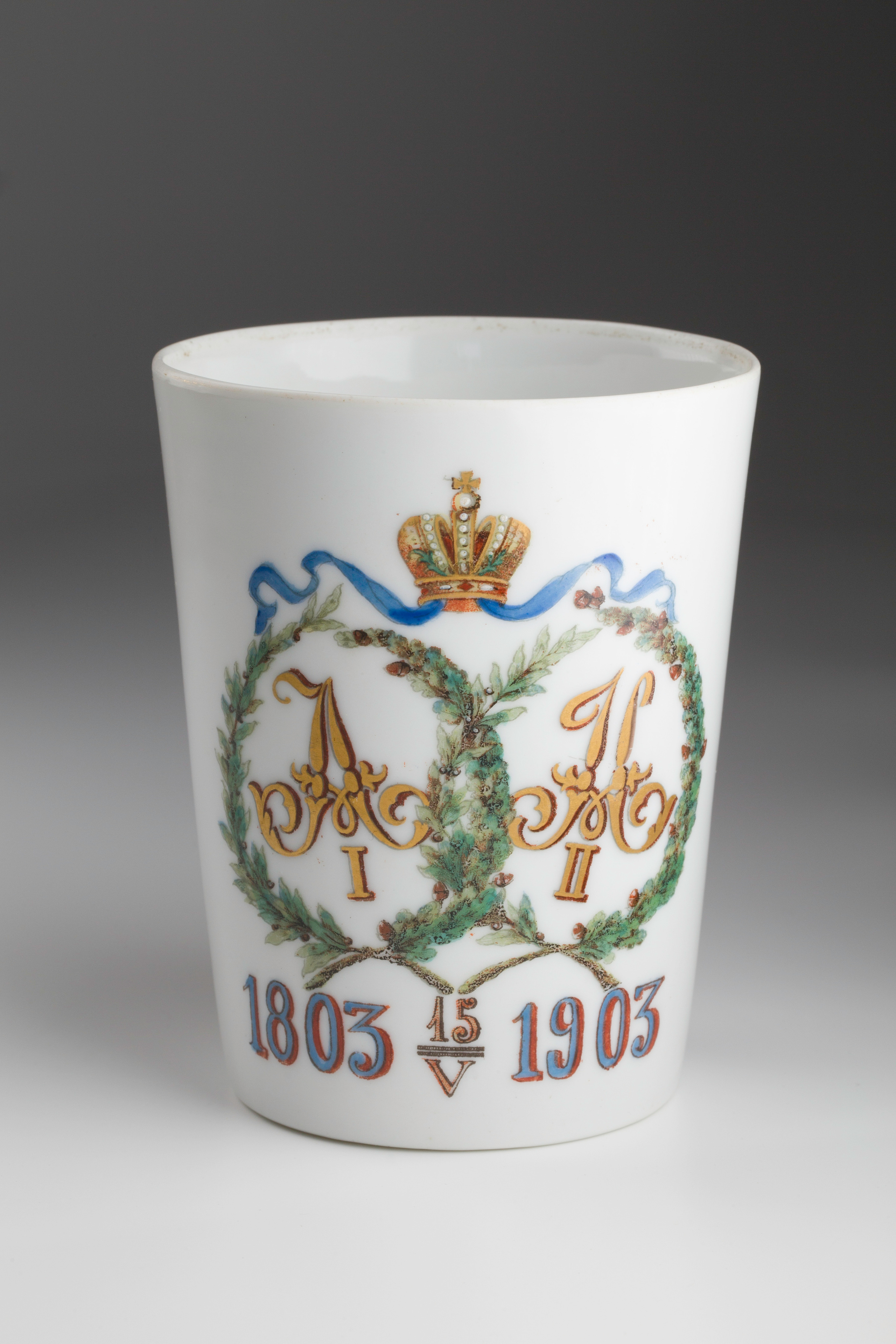 Предметная съёмка: полковые стопы. Бизнес-портрет | Хедшот-фотограф | Студия делового портрета в Москве