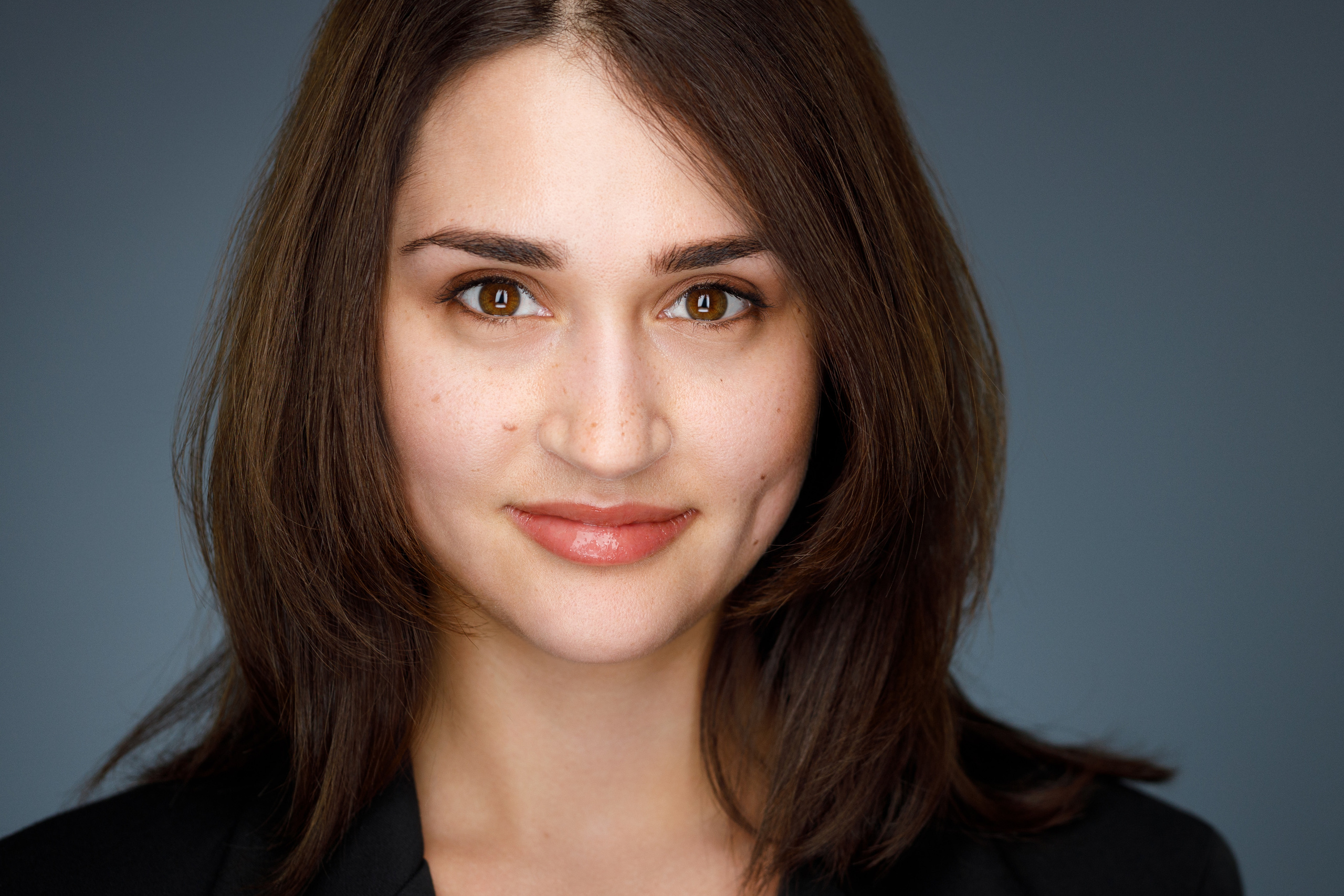 Деловые портреты компании. Бизнес-портрет | Хедшот-фотограф | Студия делового портрета в Москве