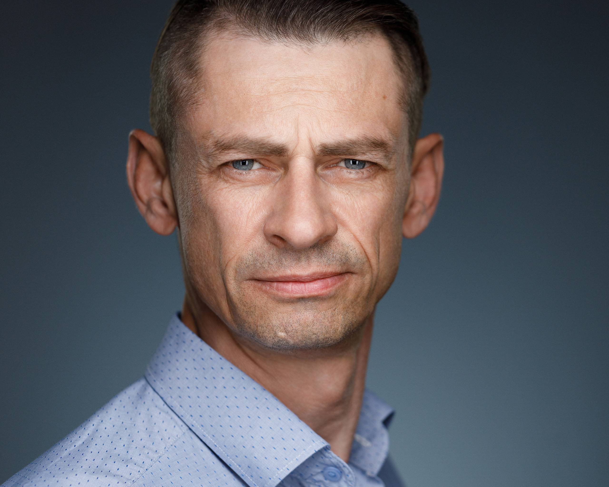 Деловые портреты компании. Бизнес-портрет | Хедшот-фотограф | Студия делового портрета в Москве