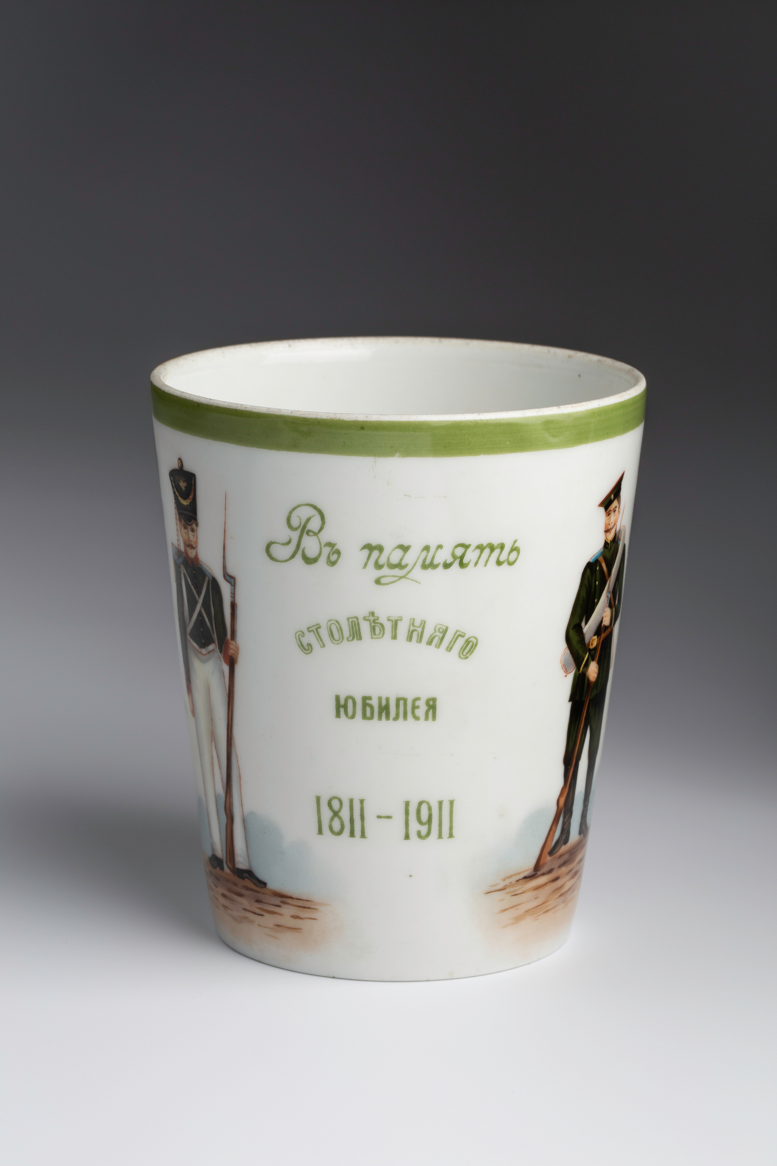 Предметная съёмка: полковые стопы. Бизнес-портрет | Хедшот-фотограф | Студия делового портрета в Москве