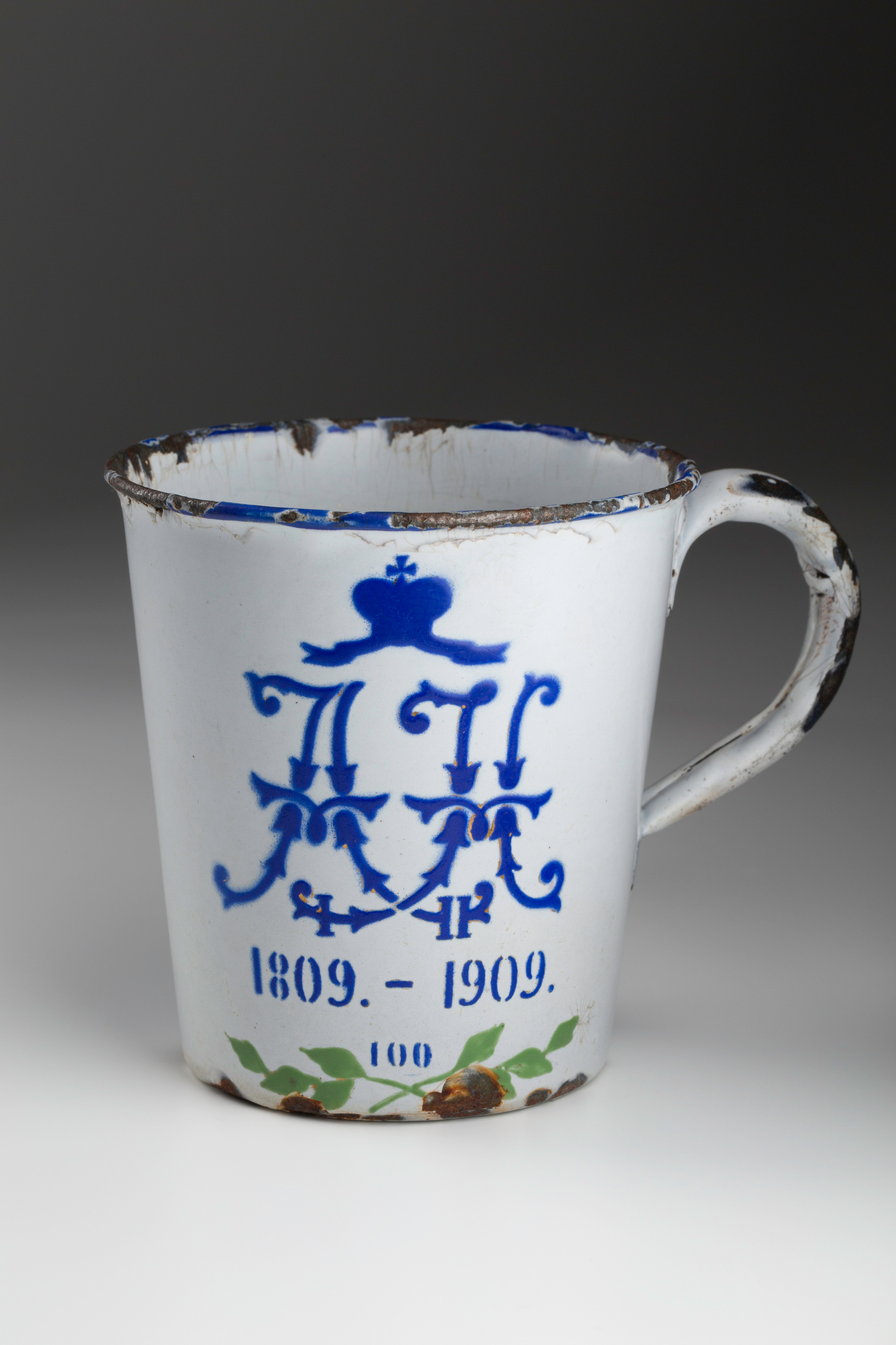 Предметная съёмка: полковые стопы. Бизнес-портрет | Хедшот-фотограф | Студия делового портрета в Москве