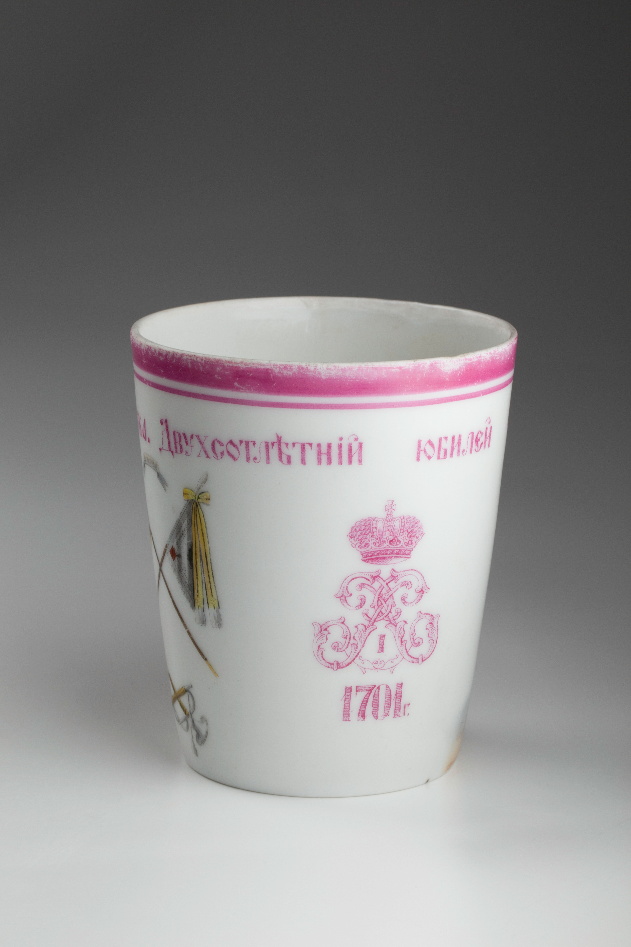 Предметная съёмка: полковые стопы. Бизнес-портрет | Хедшот-фотограф | Студия делового портрета в Москве