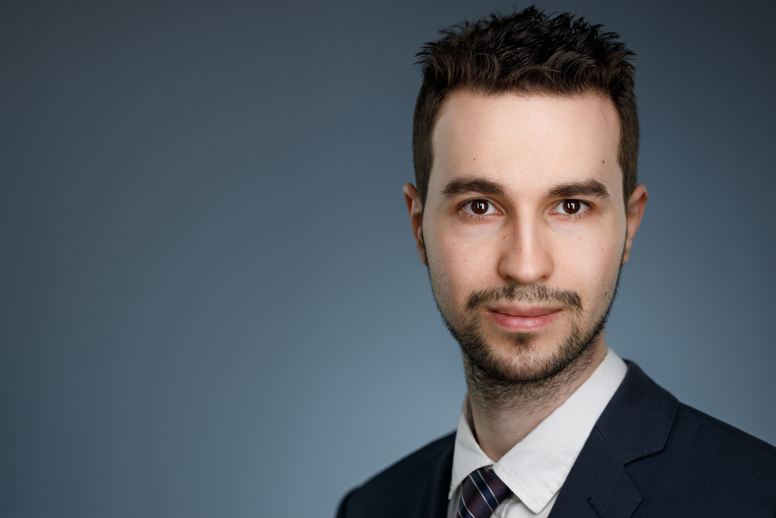 Деловые портреты компании. Бизнес-портрет | Хедшот-фотограф | Студия делового портрета в Москве