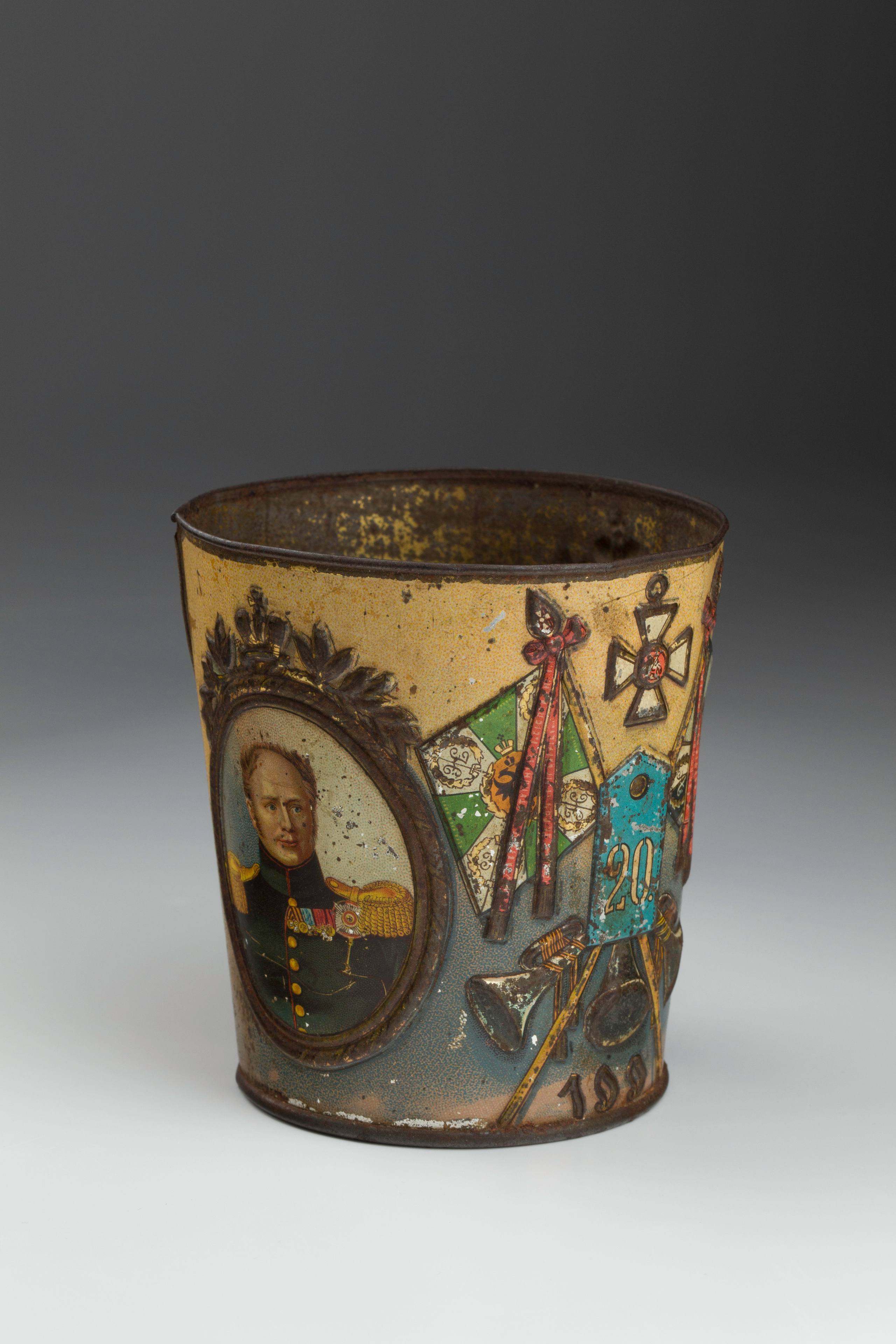 Предметная съёмка: полковые стопы. Бизнес-портрет | Хедшот-фотограф | Студия делового портрета в Москве