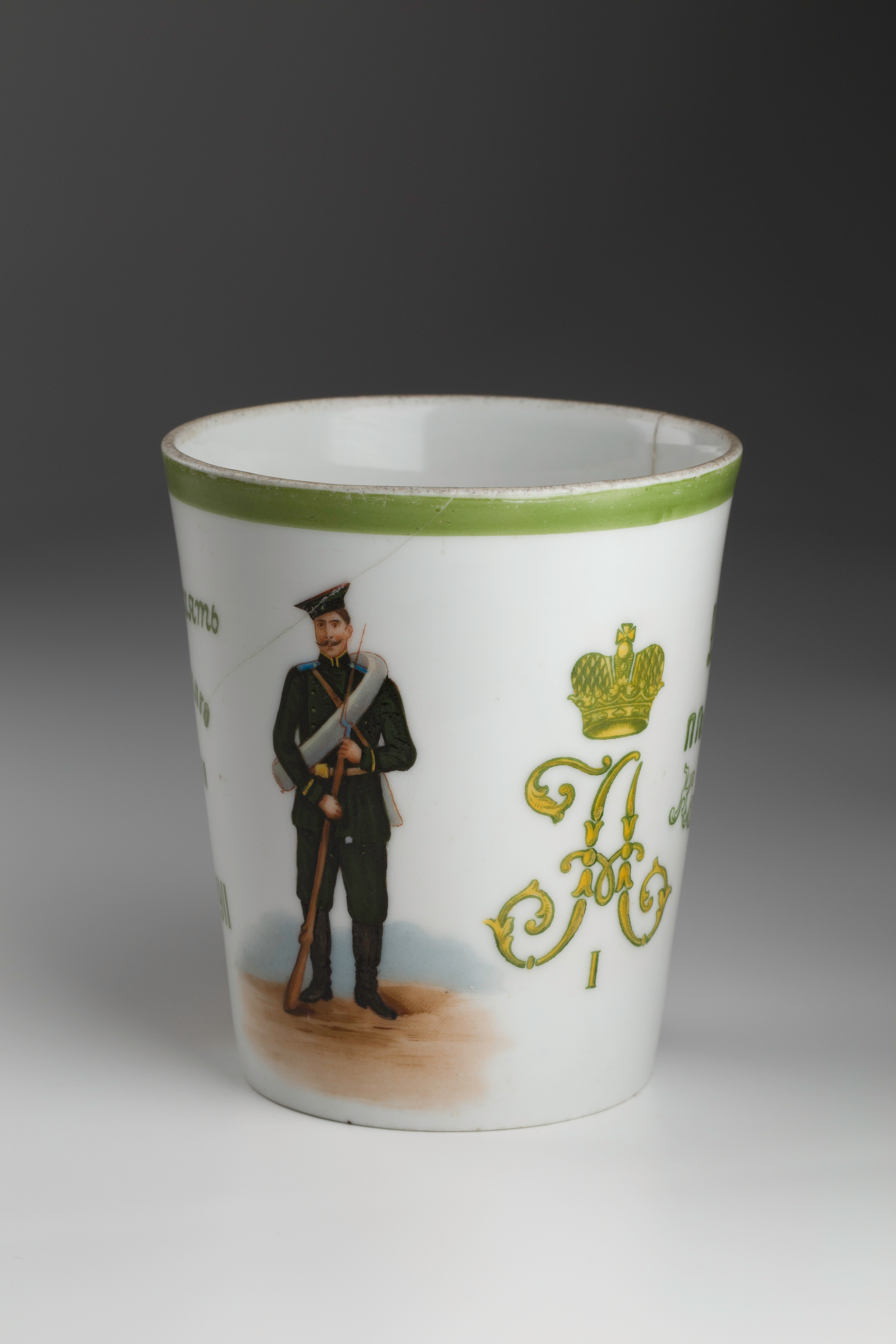 Предметная съёмка: полковые стопы. Бизнес-портрет | Хедшот-фотограф | Студия делового портрета в Москве