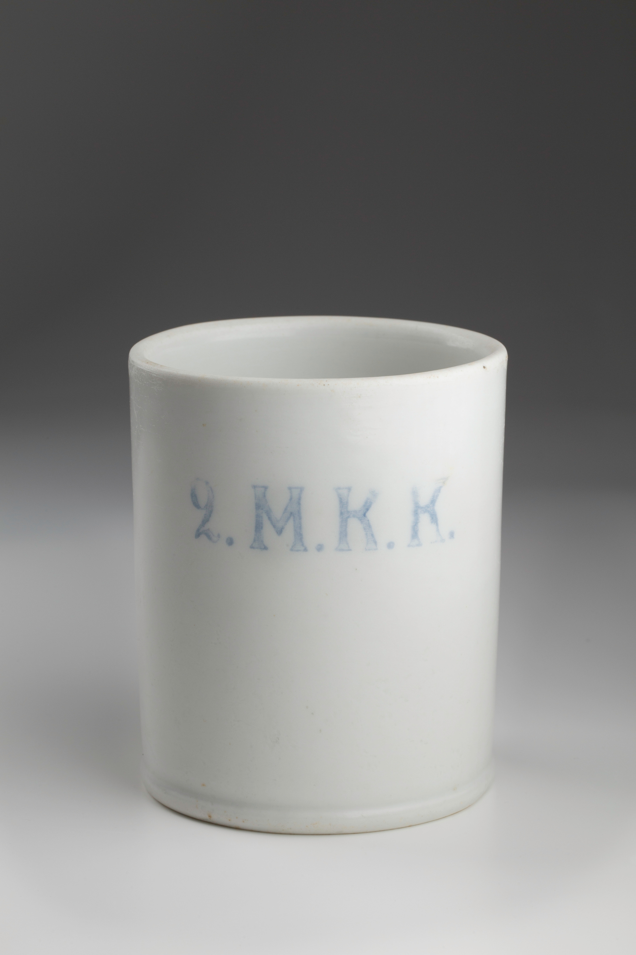 Предметная съёмка: полковые стопы. Бизнес-портрет | Хедшот-фотограф | Студия делового портрета в Москве