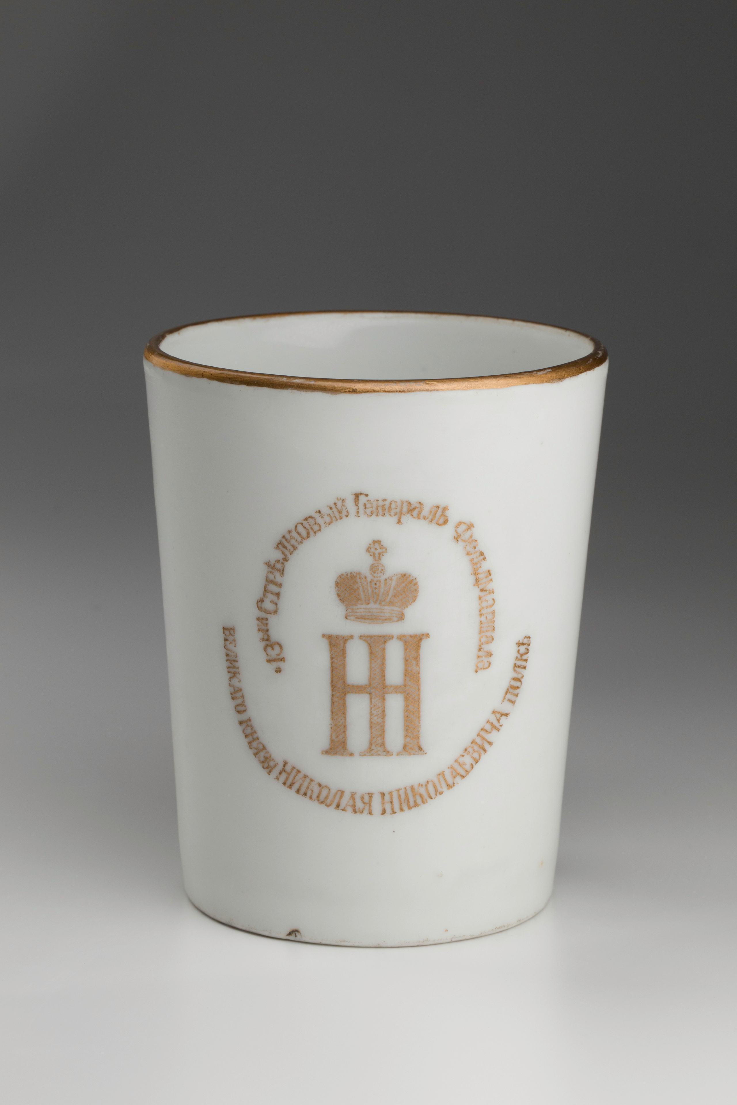 Предметная съёмка: полковые стопы. Бизнес-портрет | Хедшот-фотограф | Студия делового портрета в Москве