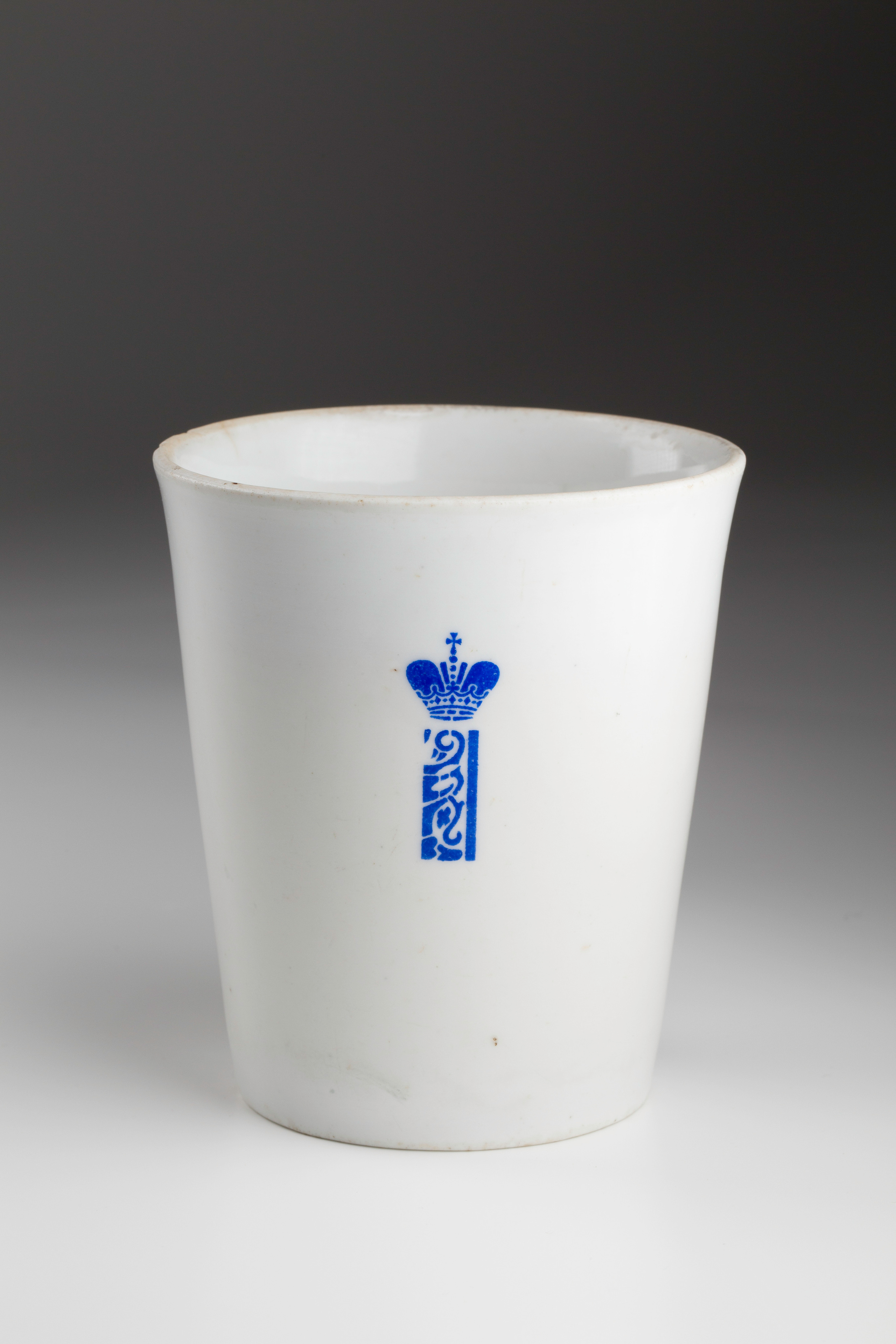 Предметная съёмка: полковые стопы. Бизнес-портрет | Хедшот-фотограф | Студия делового портрета в Москве