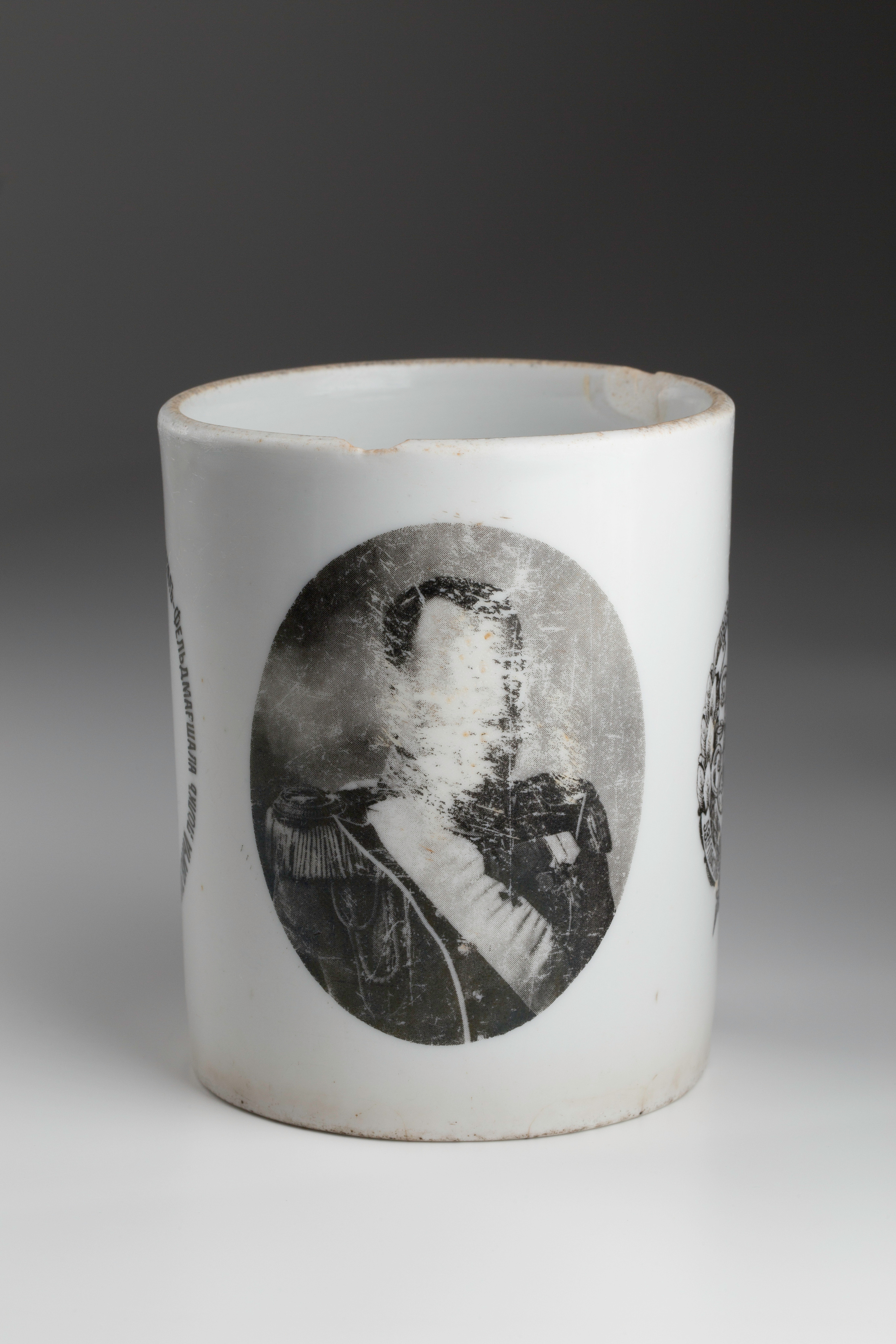 Предметная съёмка: полковые стопы. Бизнес-портрет | Хедшот-фотограф | Студия делового портрета в Москве