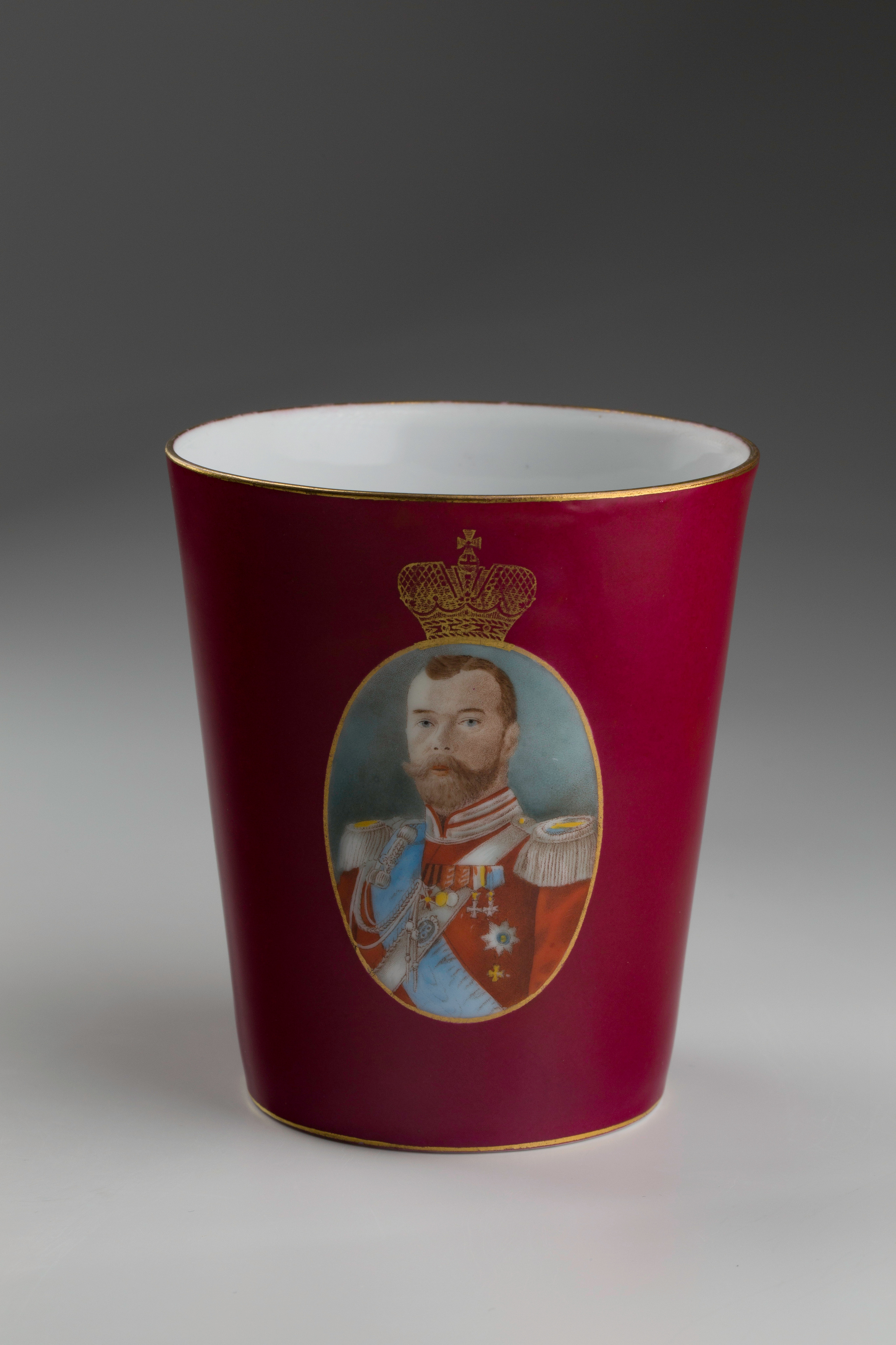 Предметная съёмка: полковые стопы. Бизнес-портрет | Хедшот-фотограф | Студия делового портрета в Москве