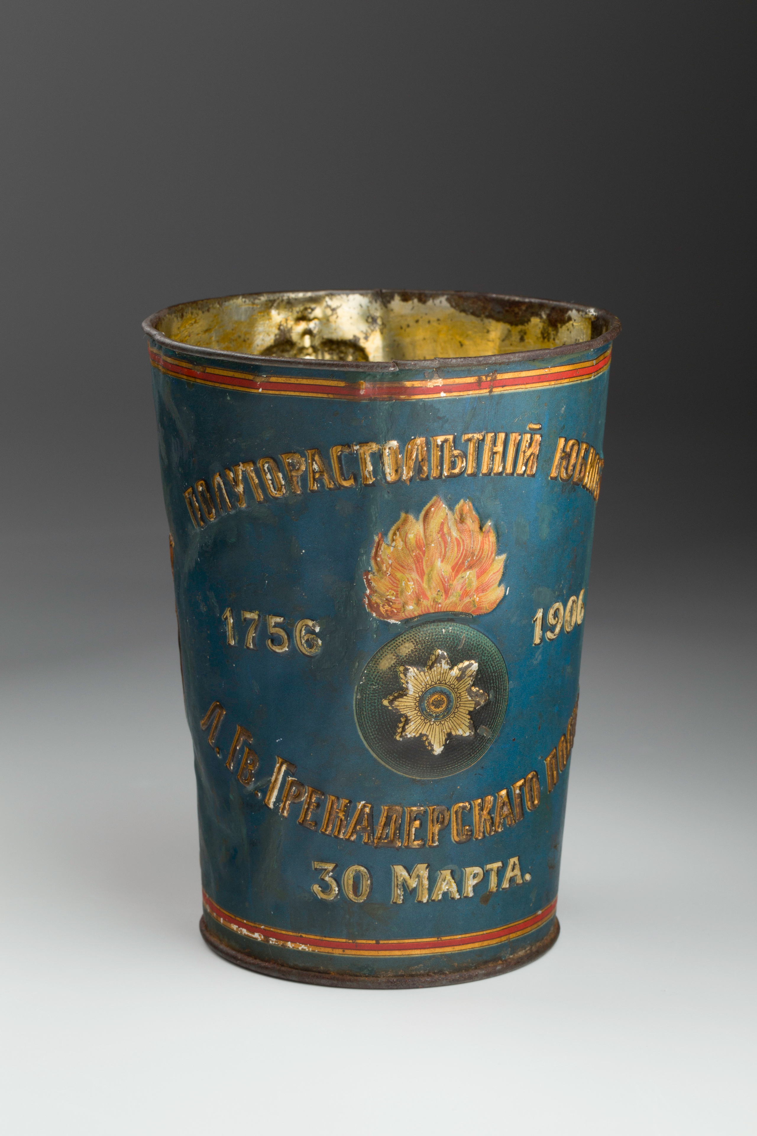 Предметная съёмка: полковые стопы. Бизнес-портрет | Хедшот-фотограф | Студия делового портрета в Москве