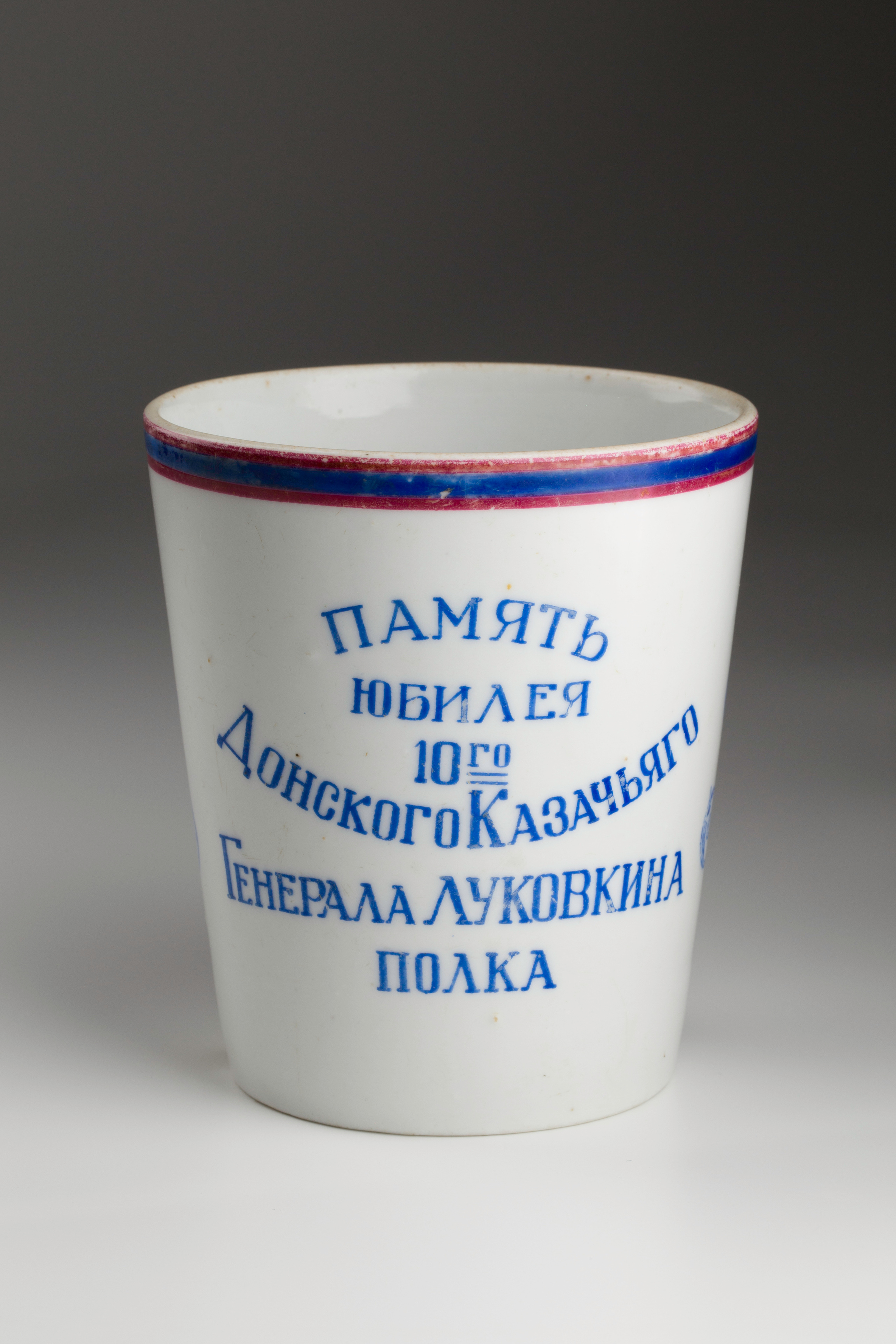 Предметная съёмка: полковые стопы. Бизнес-портрет | Хедшот-фотограф | Студия делового портрета в Москве