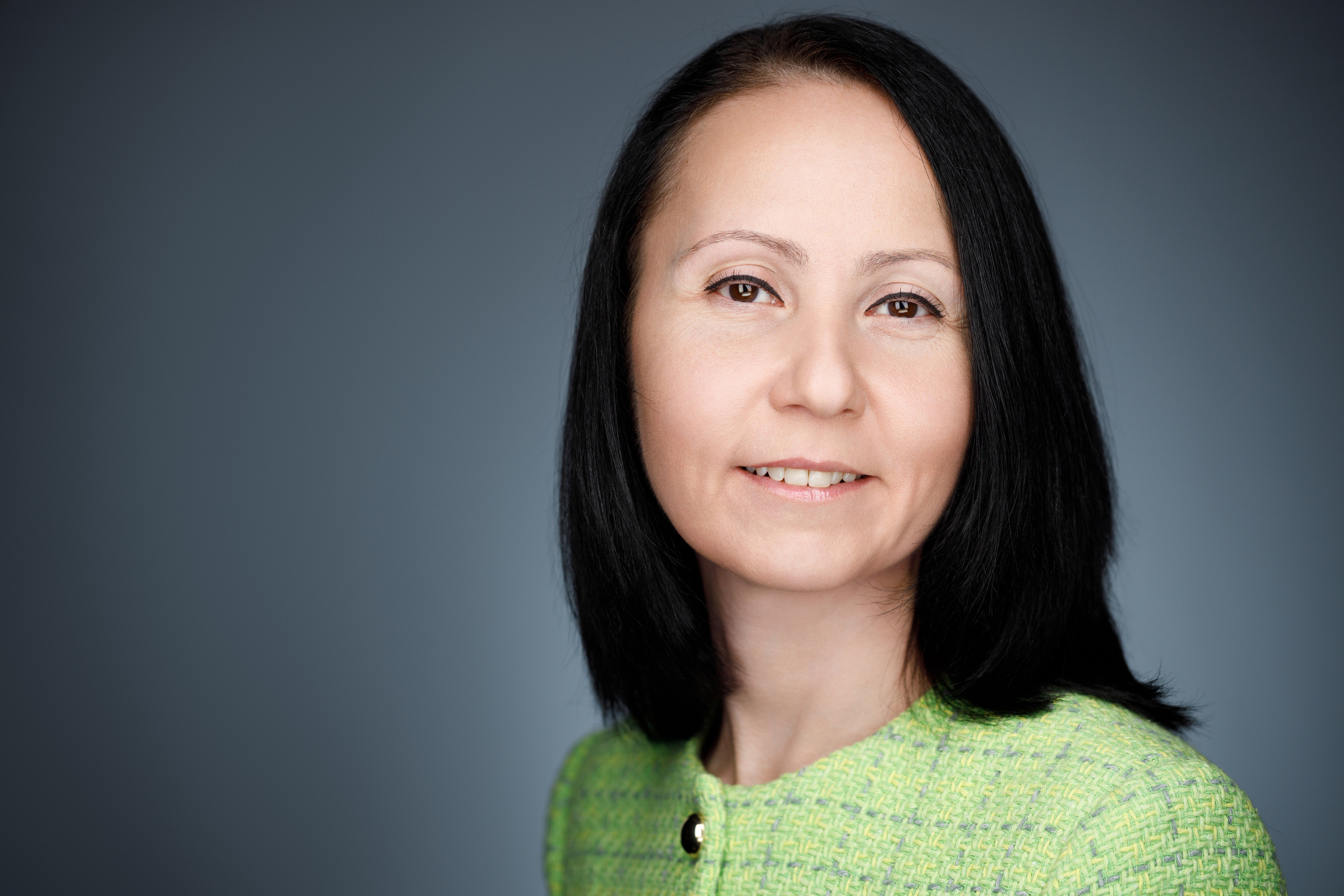 Деловые портреты компании. Бизнес-портрет | Хедшот-фотограф | Студия делового портрета в Москве